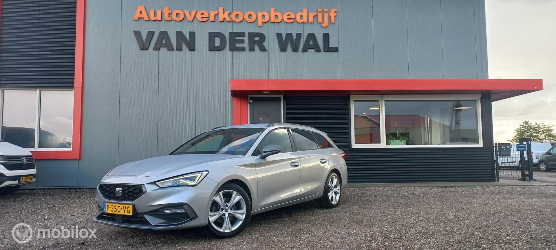 Seat Leon Sportstourer 1.0 eTSI FR Business Intense 2022 - voorkant