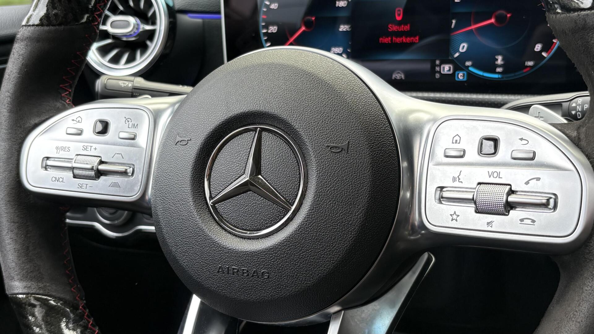 Foto van Mercedes-Benz A 250