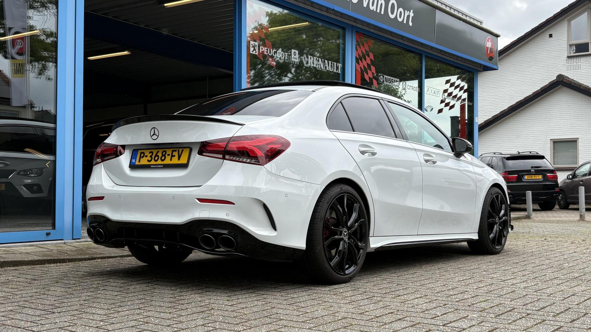 Foto van Mercedes-Benz A 250