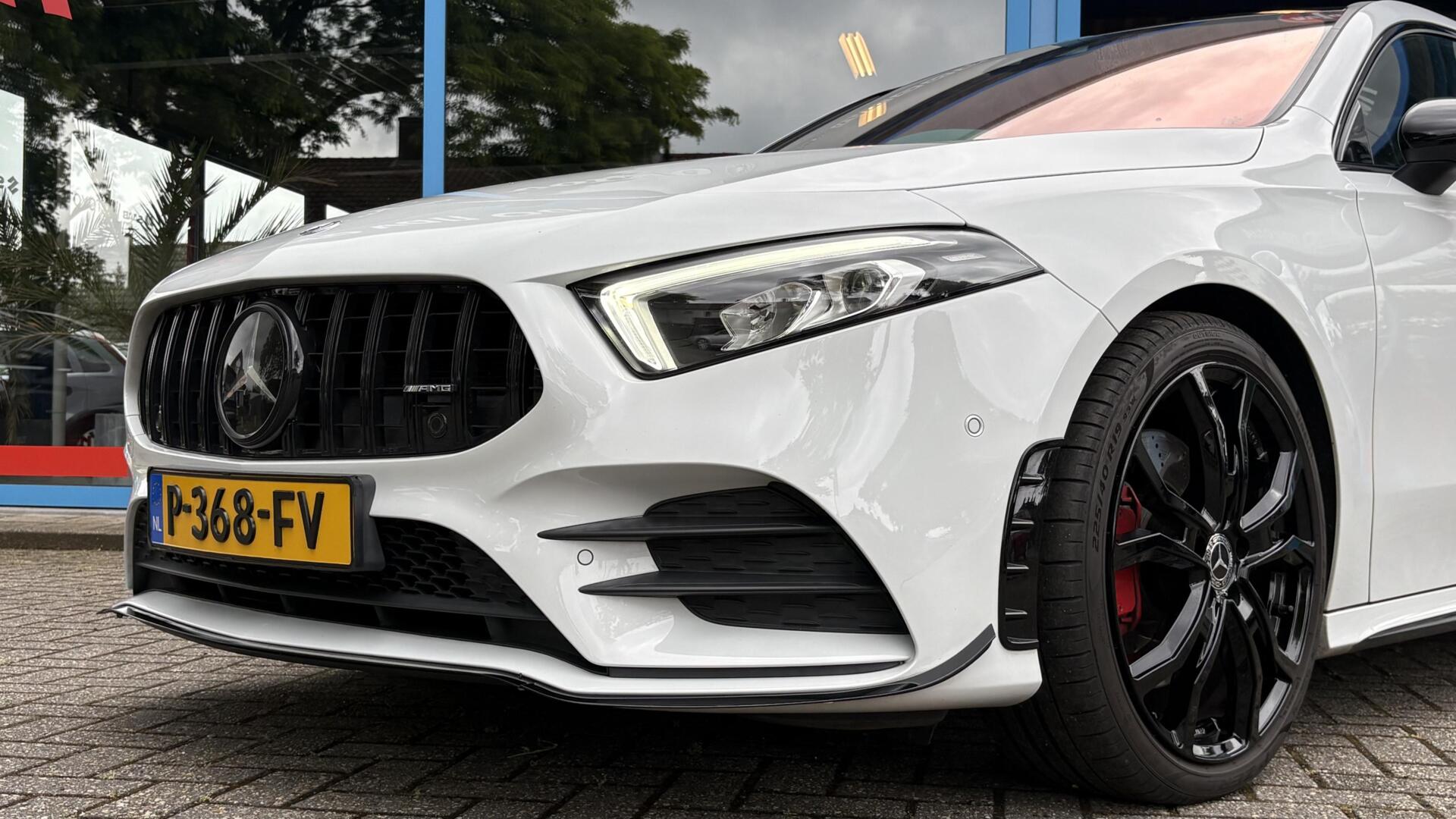Foto van Mercedes-Benz A 250