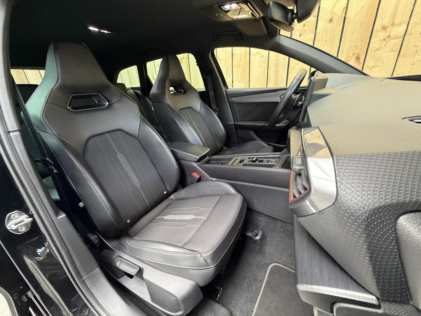 Foto van Seat Cupra Leon Sportstourer