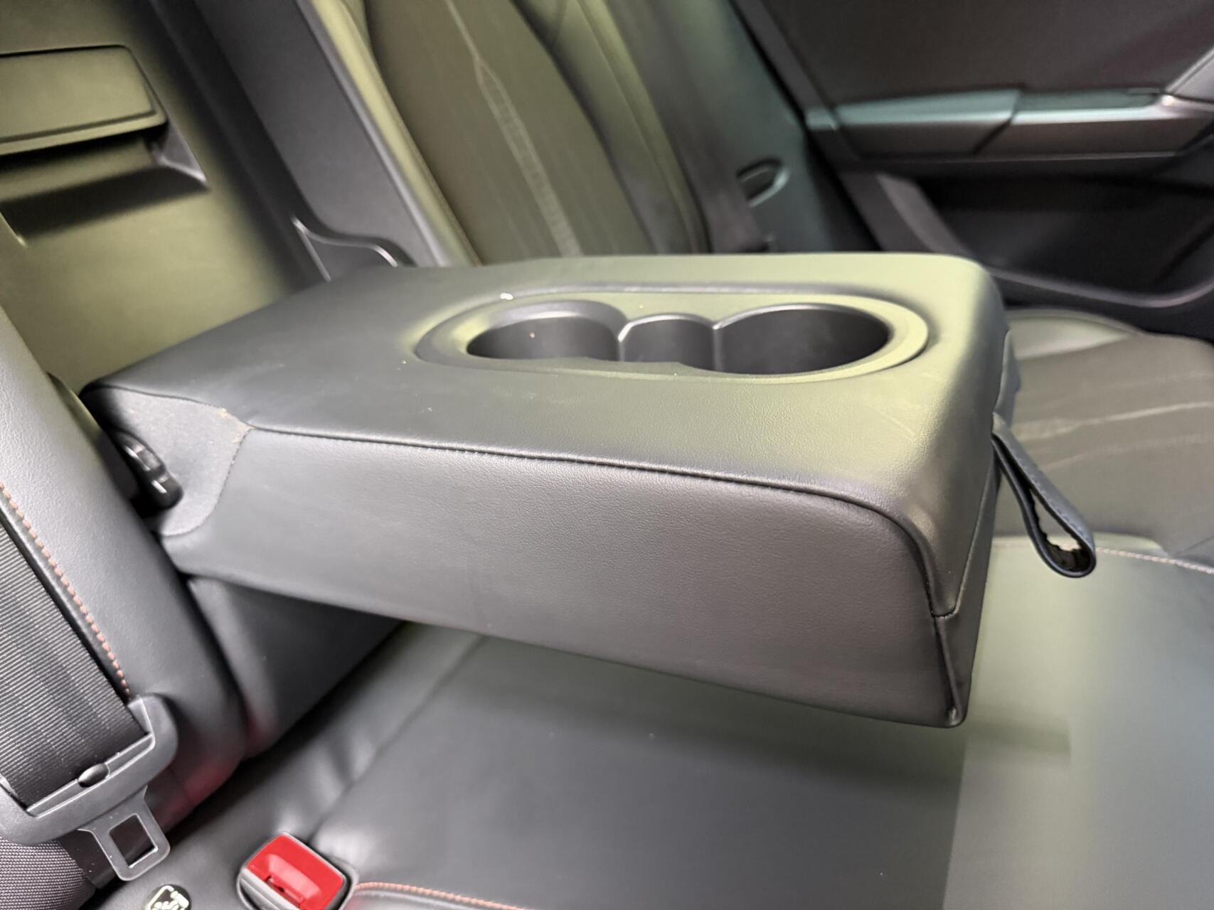 Foto van Seat Cupra Leon Sportstourer