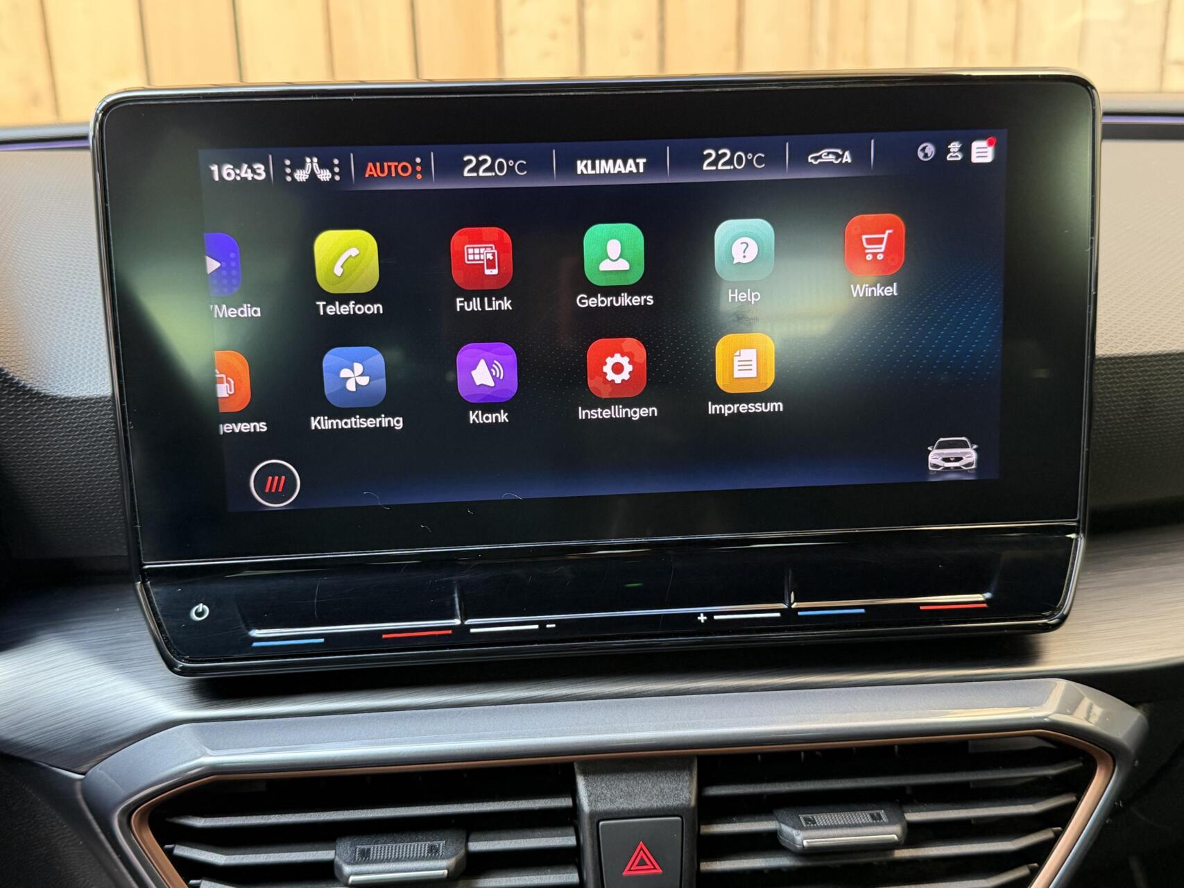 Foto van Seat Cupra Leon Sportstourer