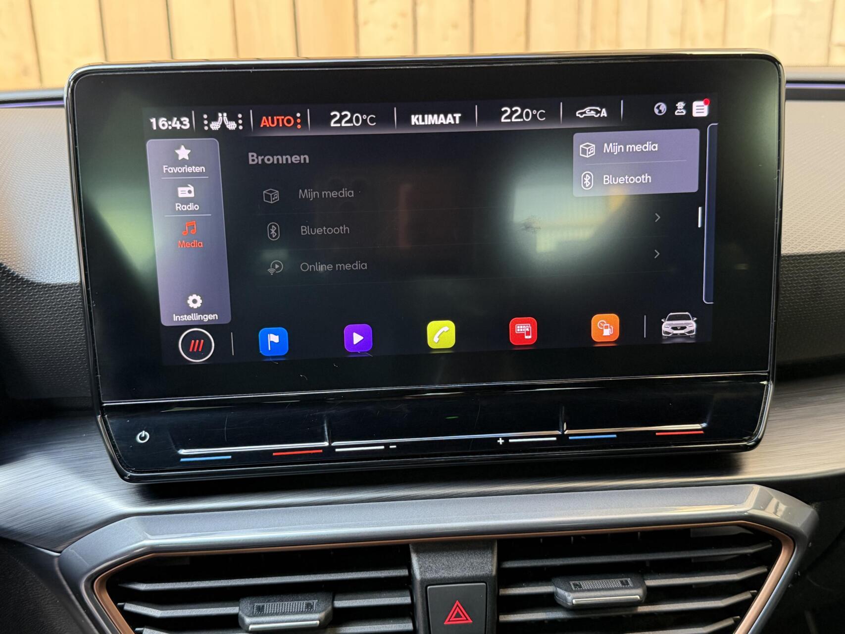 Foto van Seat Cupra Leon Sportstourer