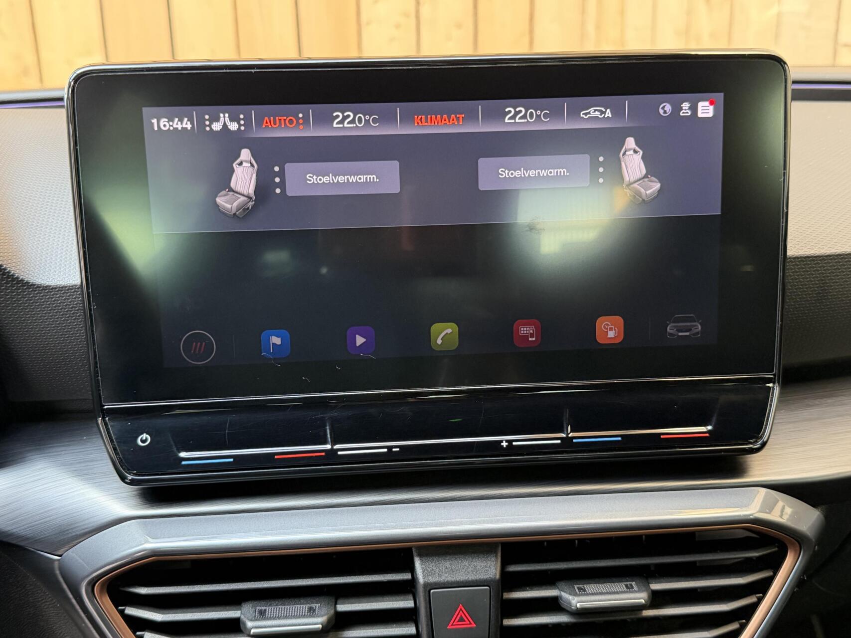 Foto van Seat Cupra Leon Sportstourer