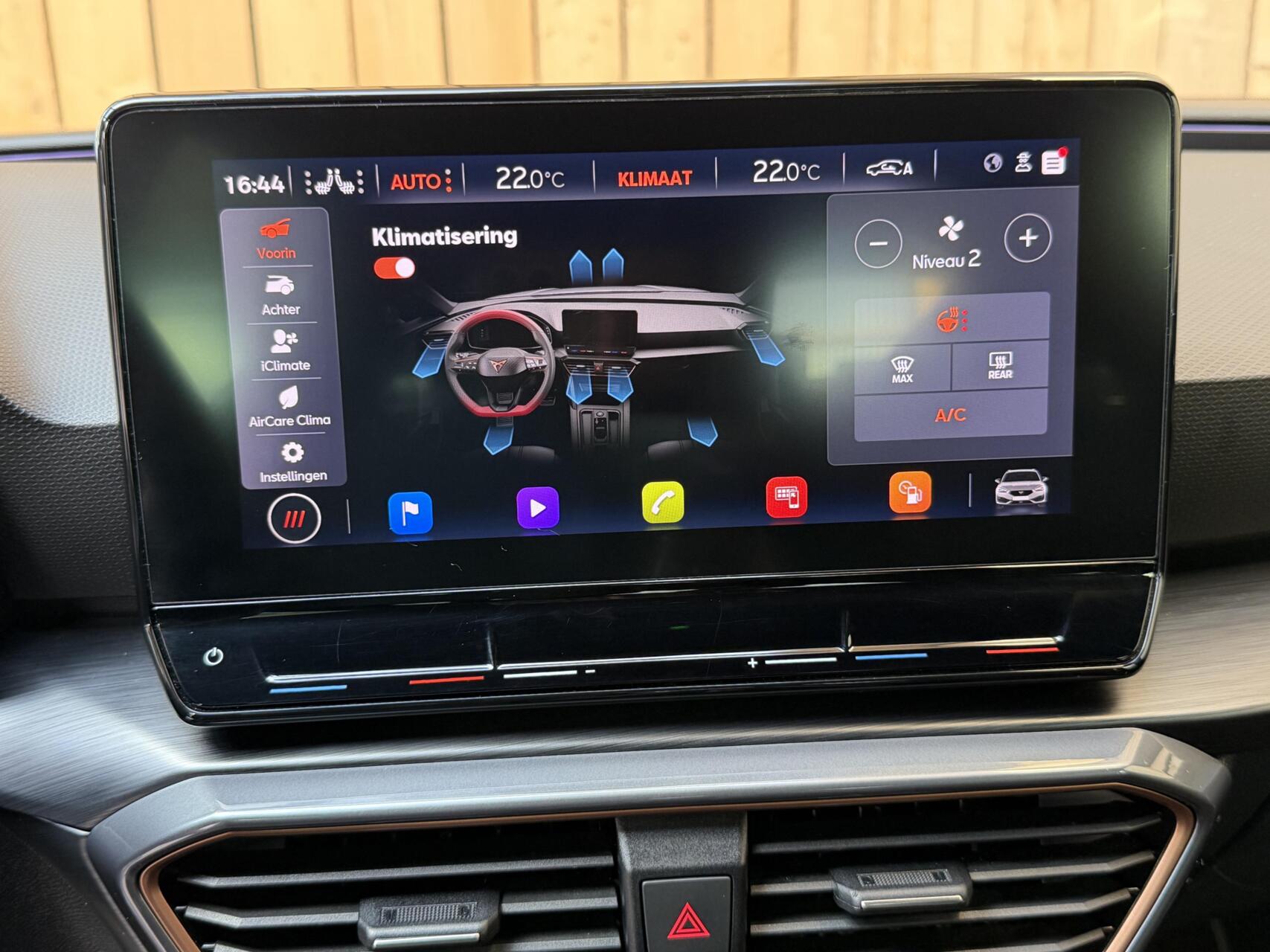 Foto van Seat Cupra Leon Sportstourer