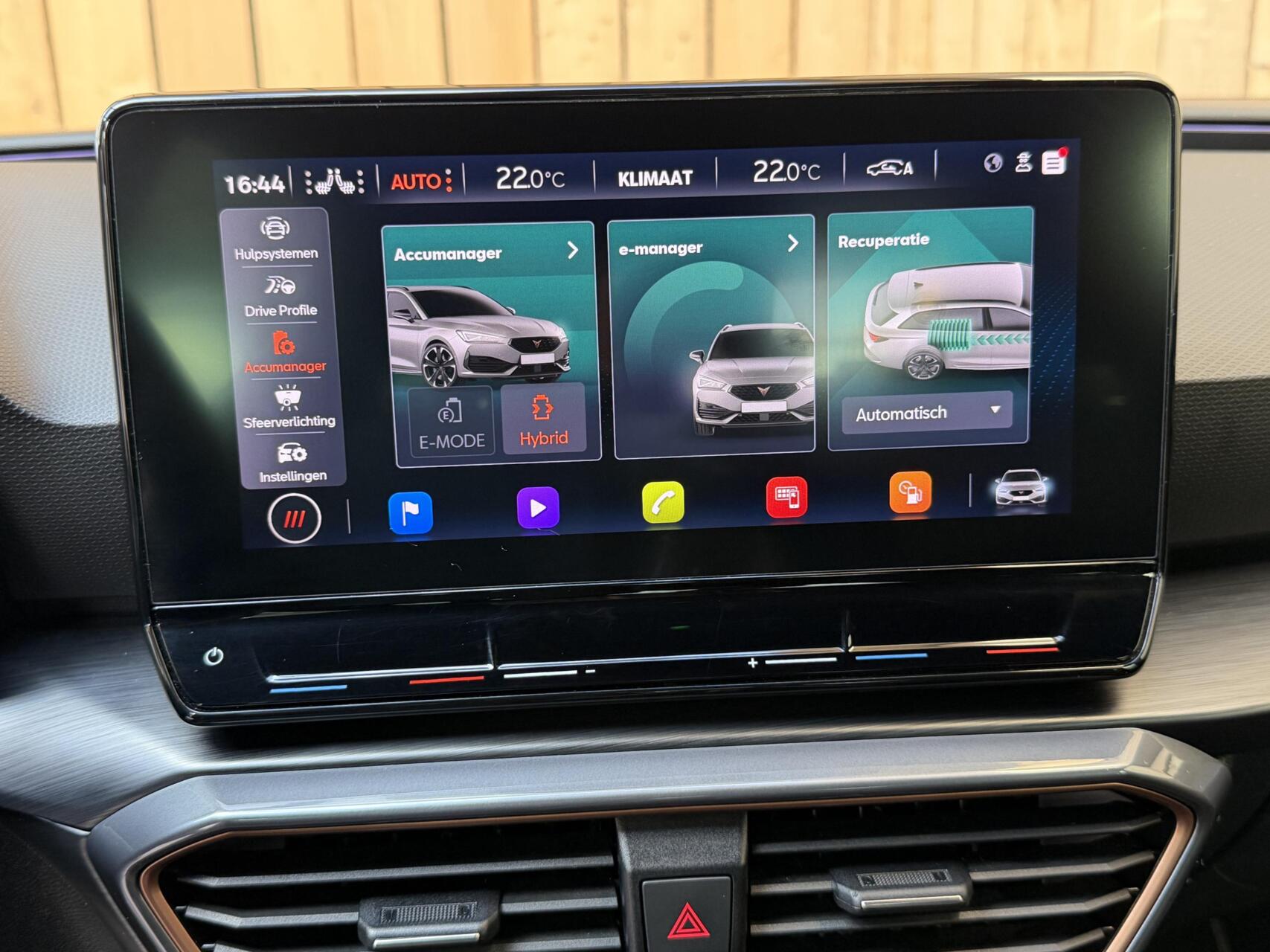 Foto van Seat Cupra Leon Sportstourer