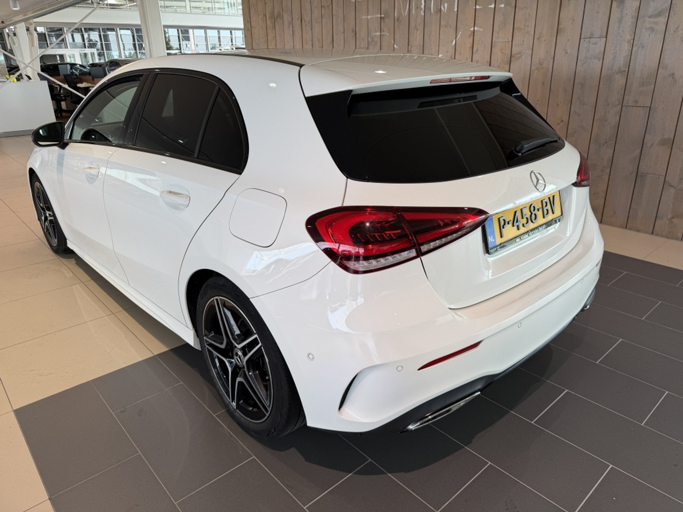 Foto van Mercedes-Benz A 180