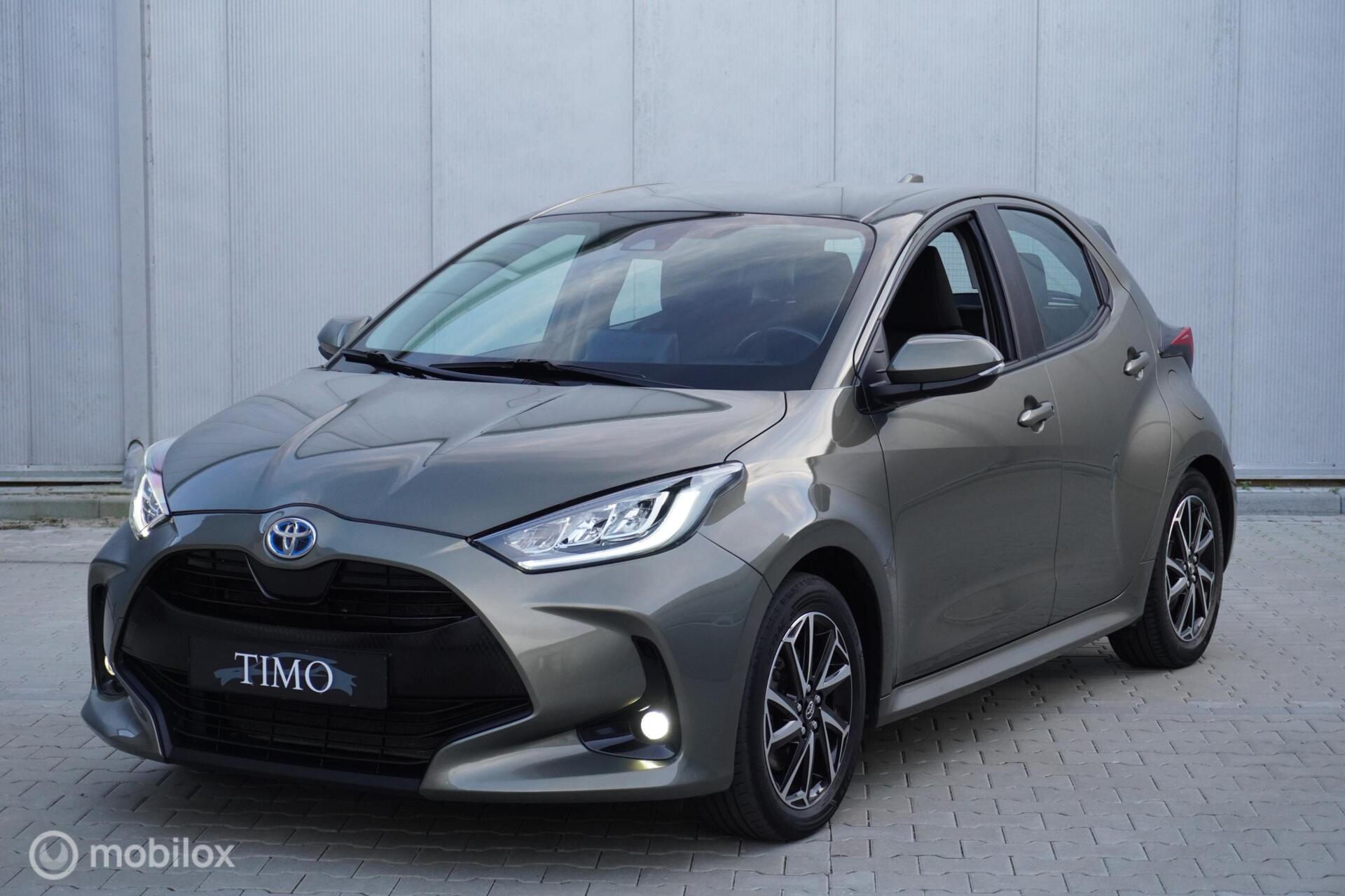 Toyota Toyota Yaris 1.5 Hybride Dynamic 2022 - voorkant