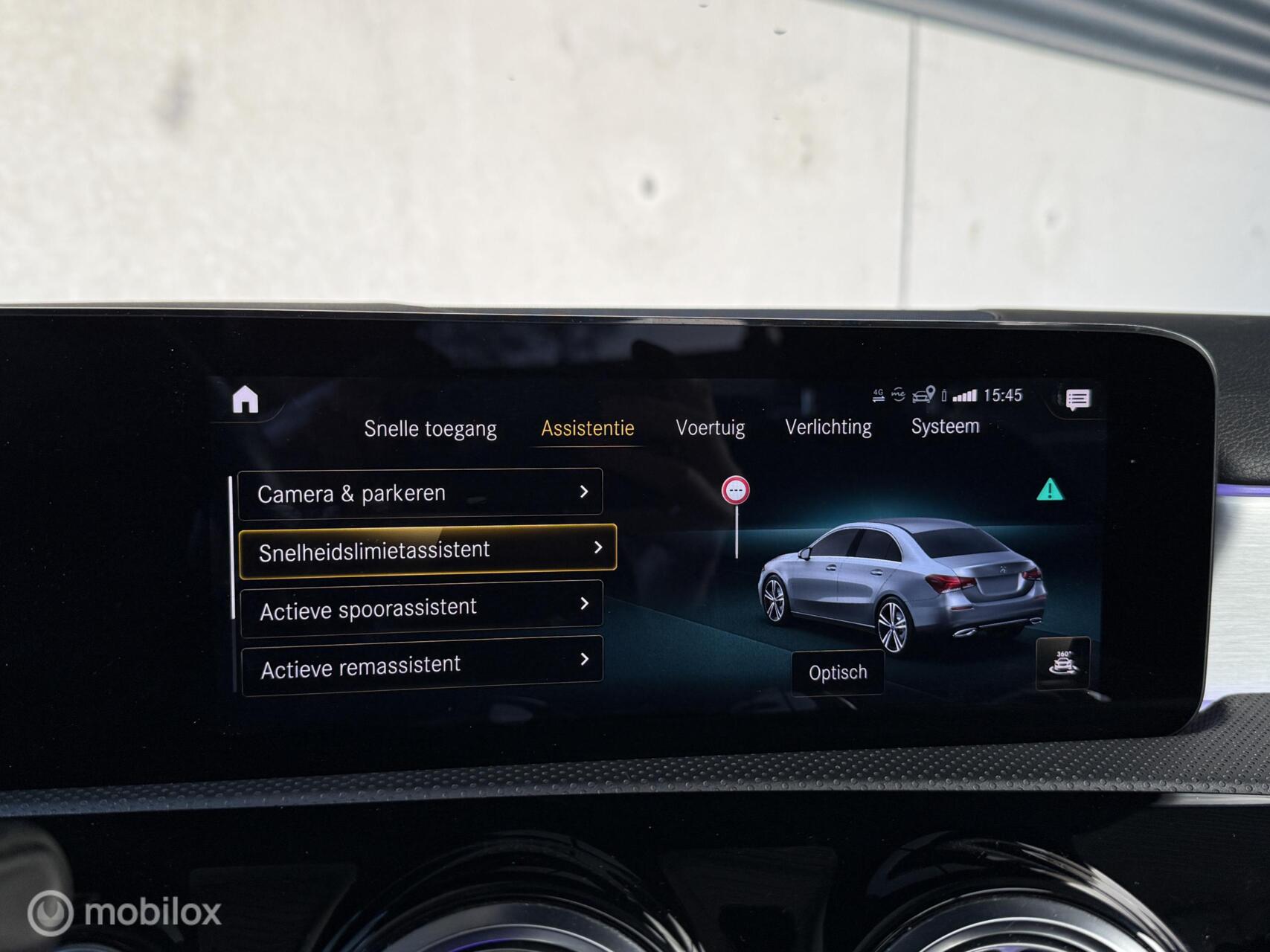 Foto van Mercedes-Benz A 250 E