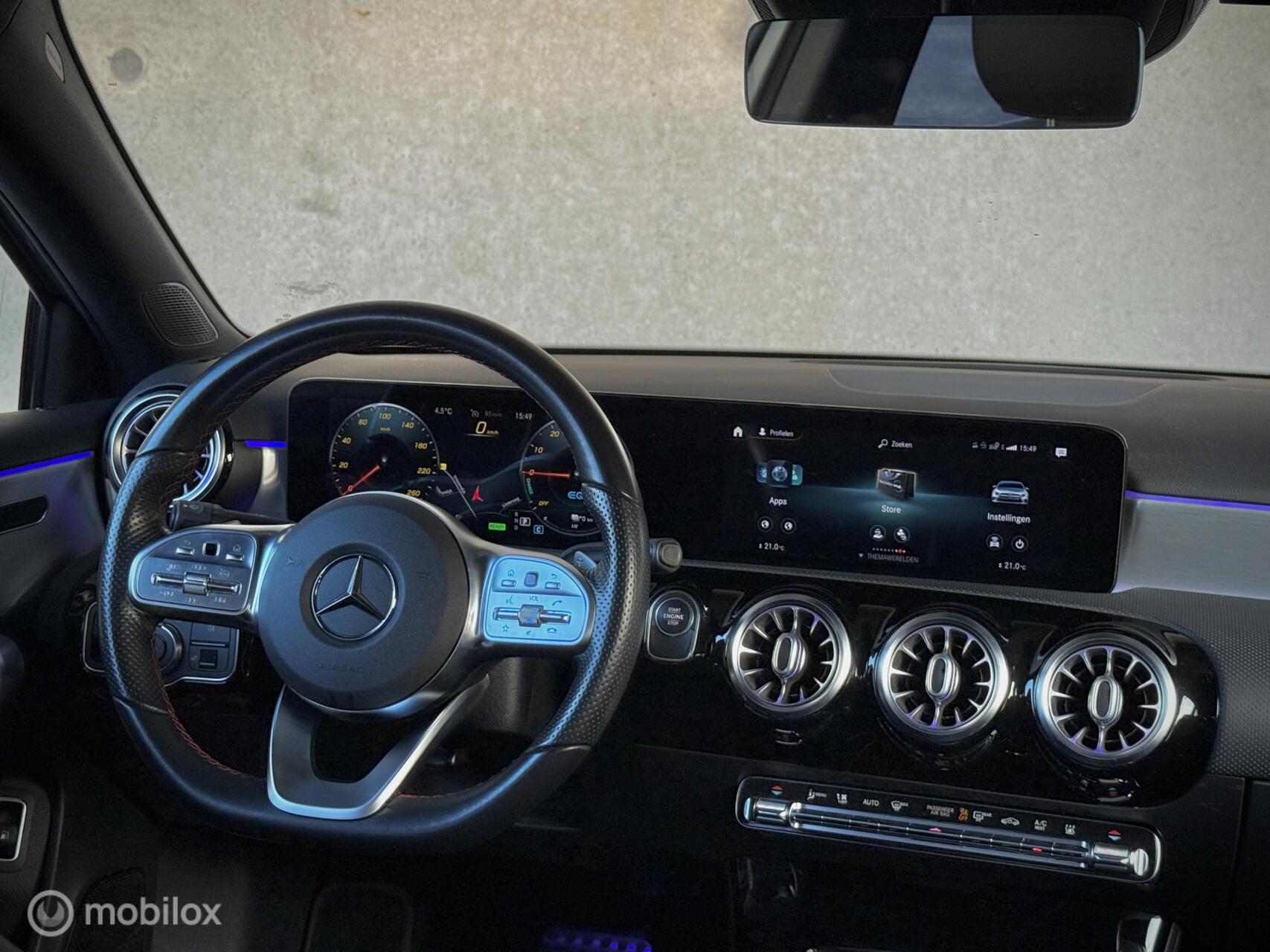 Foto van Mercedes-Benz A 250 E