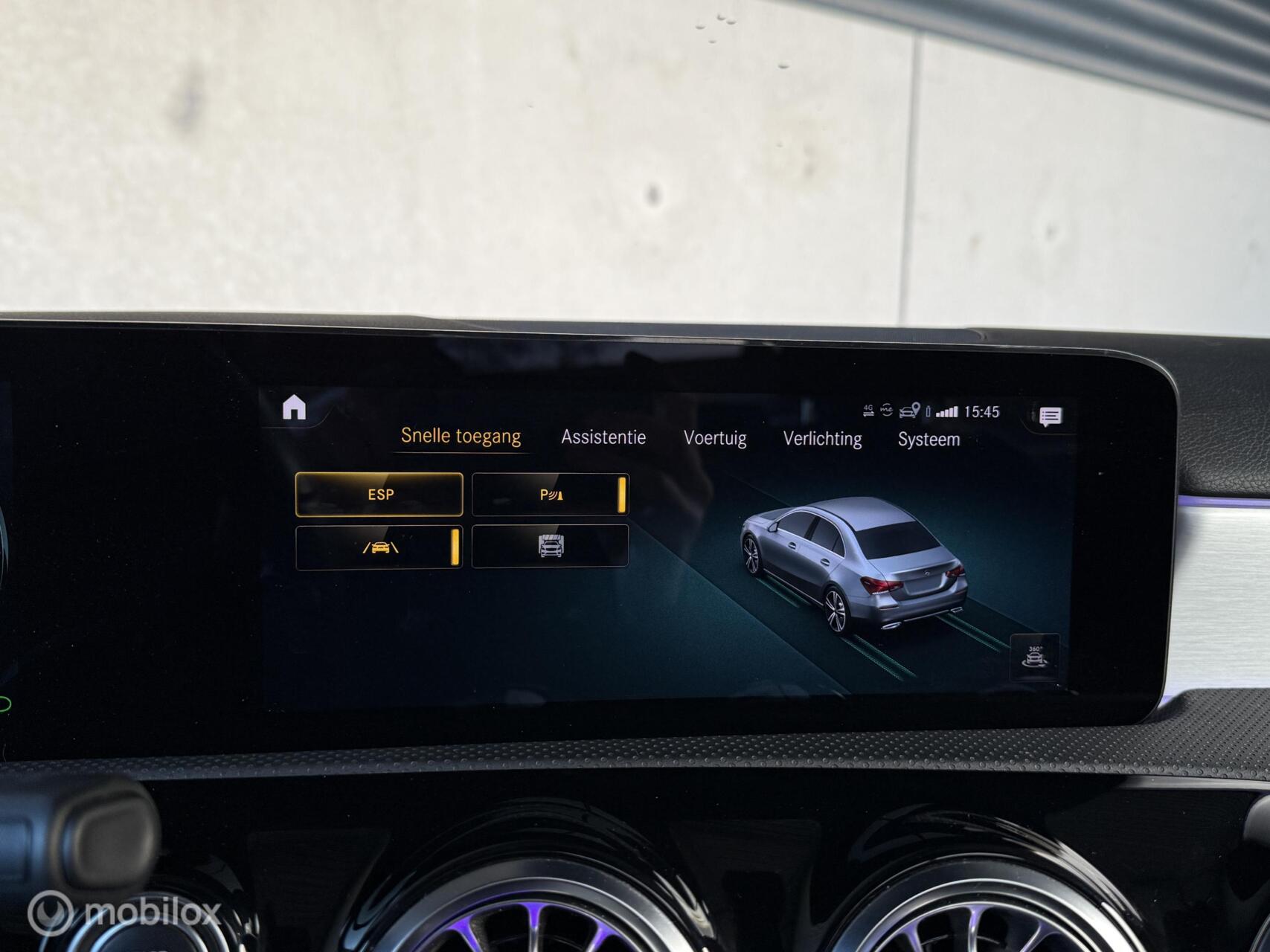 Foto van Mercedes-Benz A 250 E