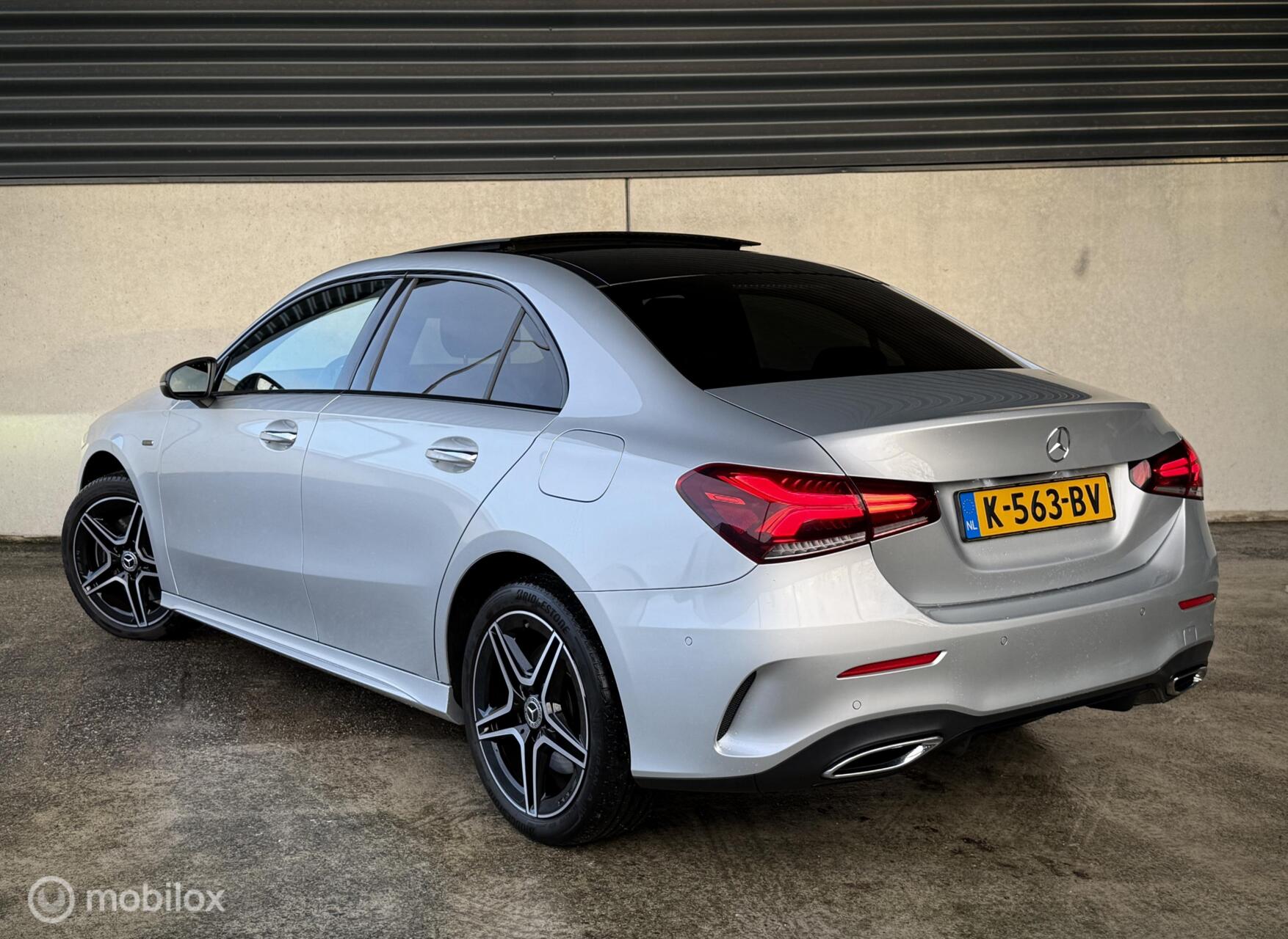 Foto van Mercedes-Benz A 250 E