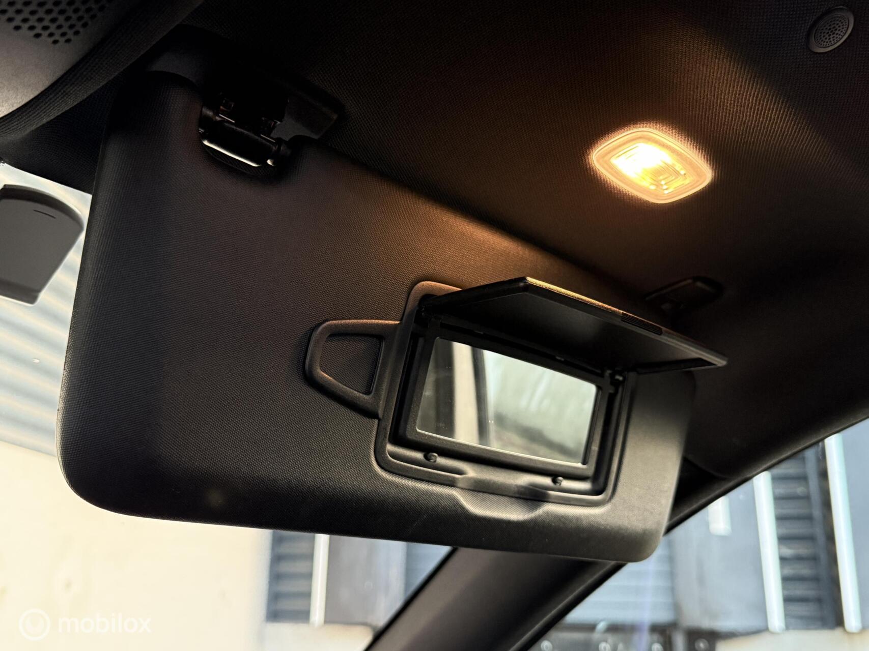 Foto van Mercedes-Benz A 250 E