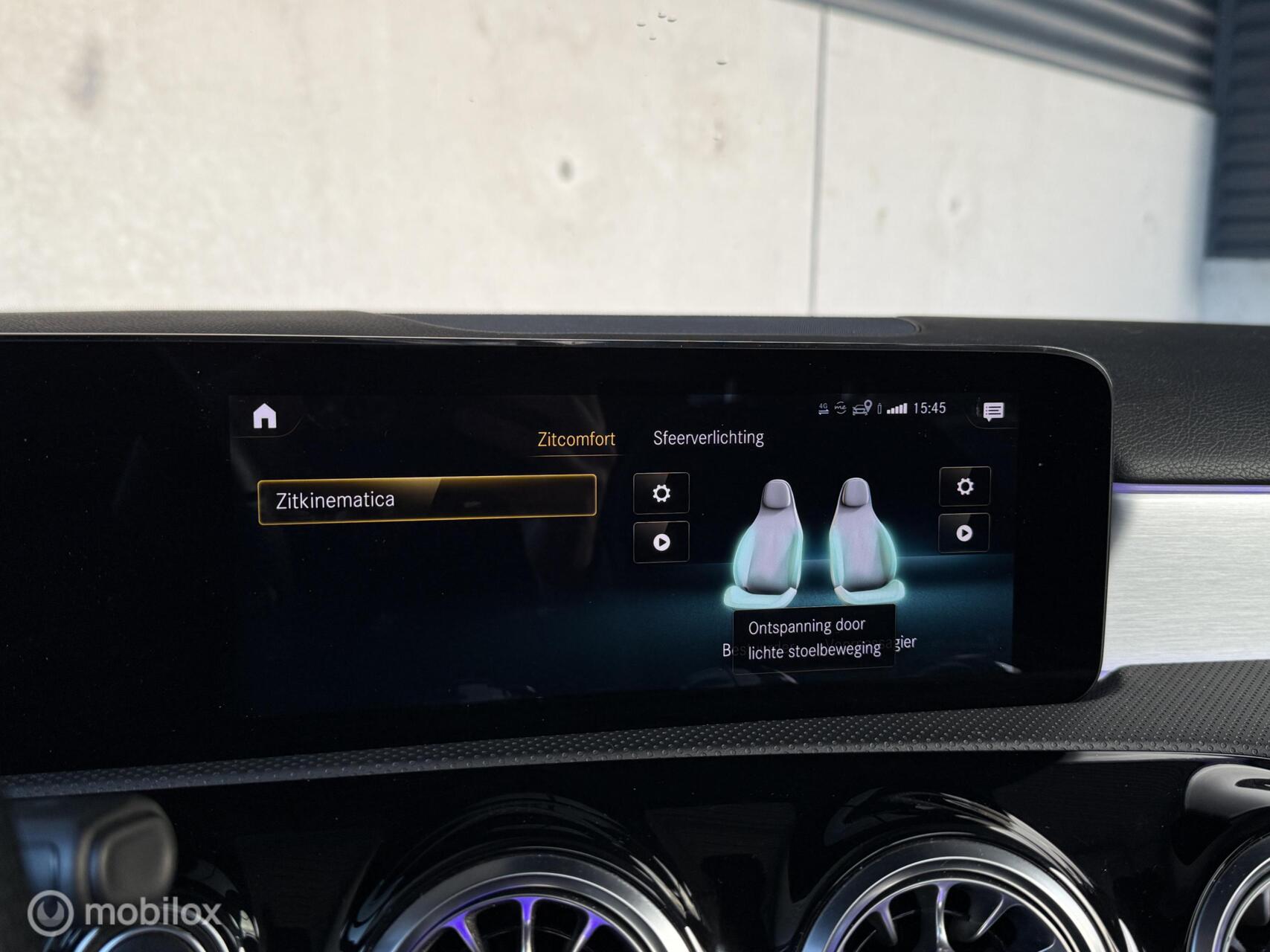 Foto van Mercedes-Benz A 250 E