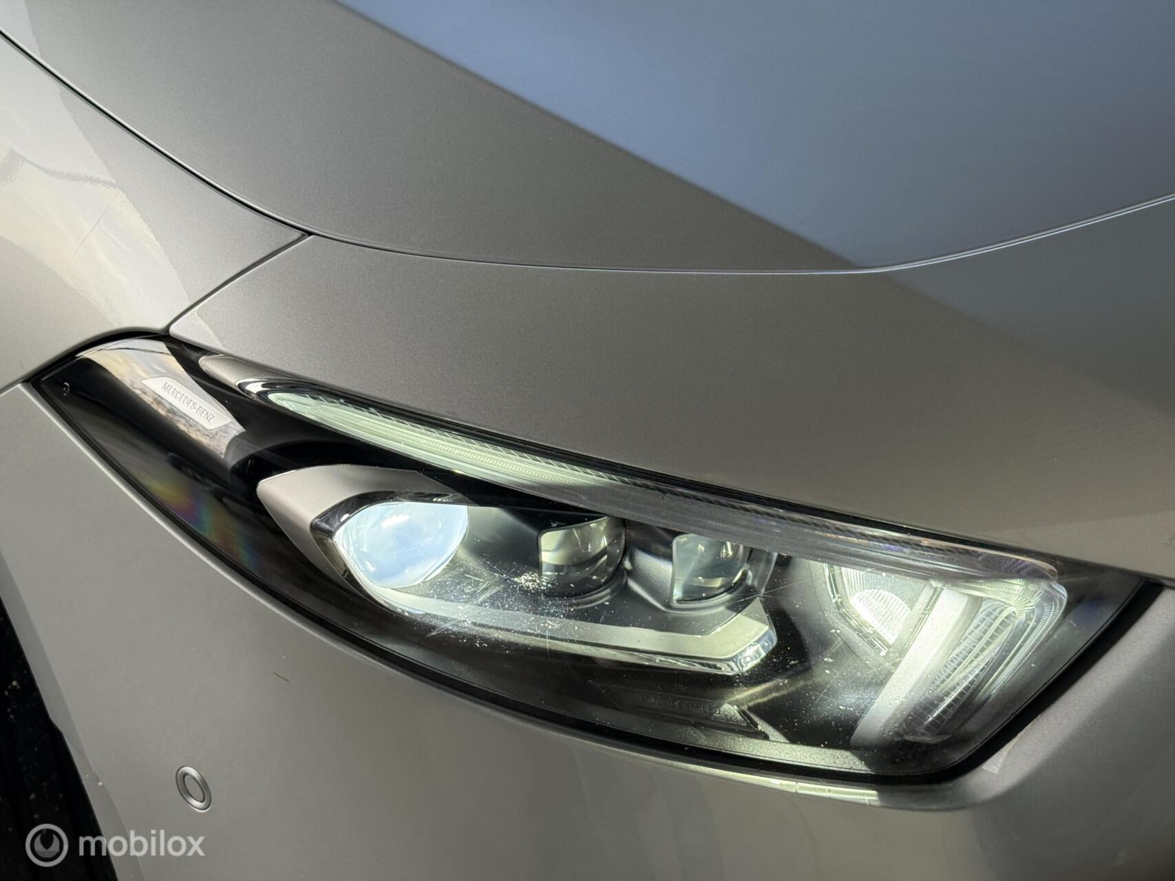 Foto van Mercedes-Benz A 250 E