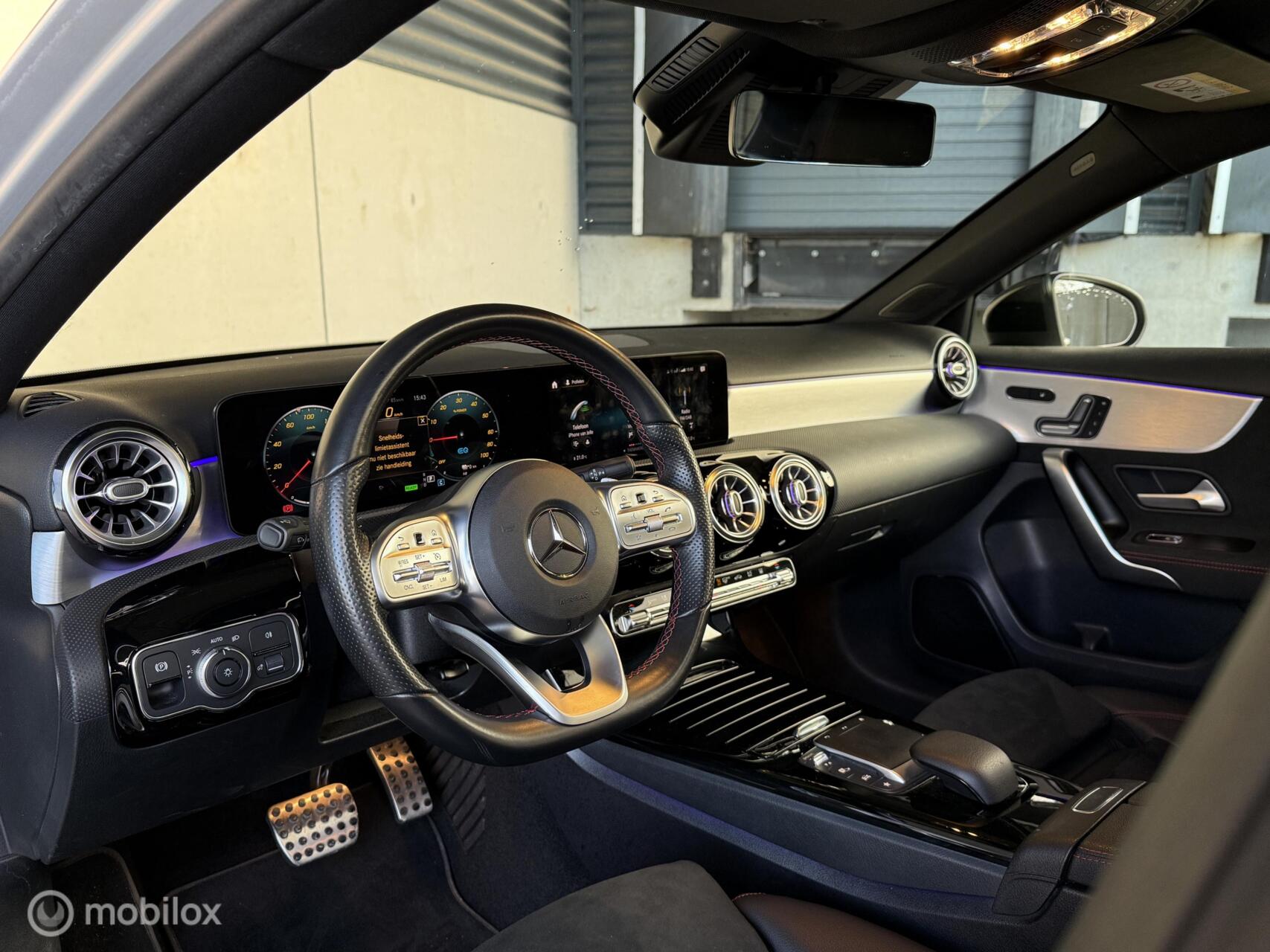 Foto van Mercedes-Benz A 250 E