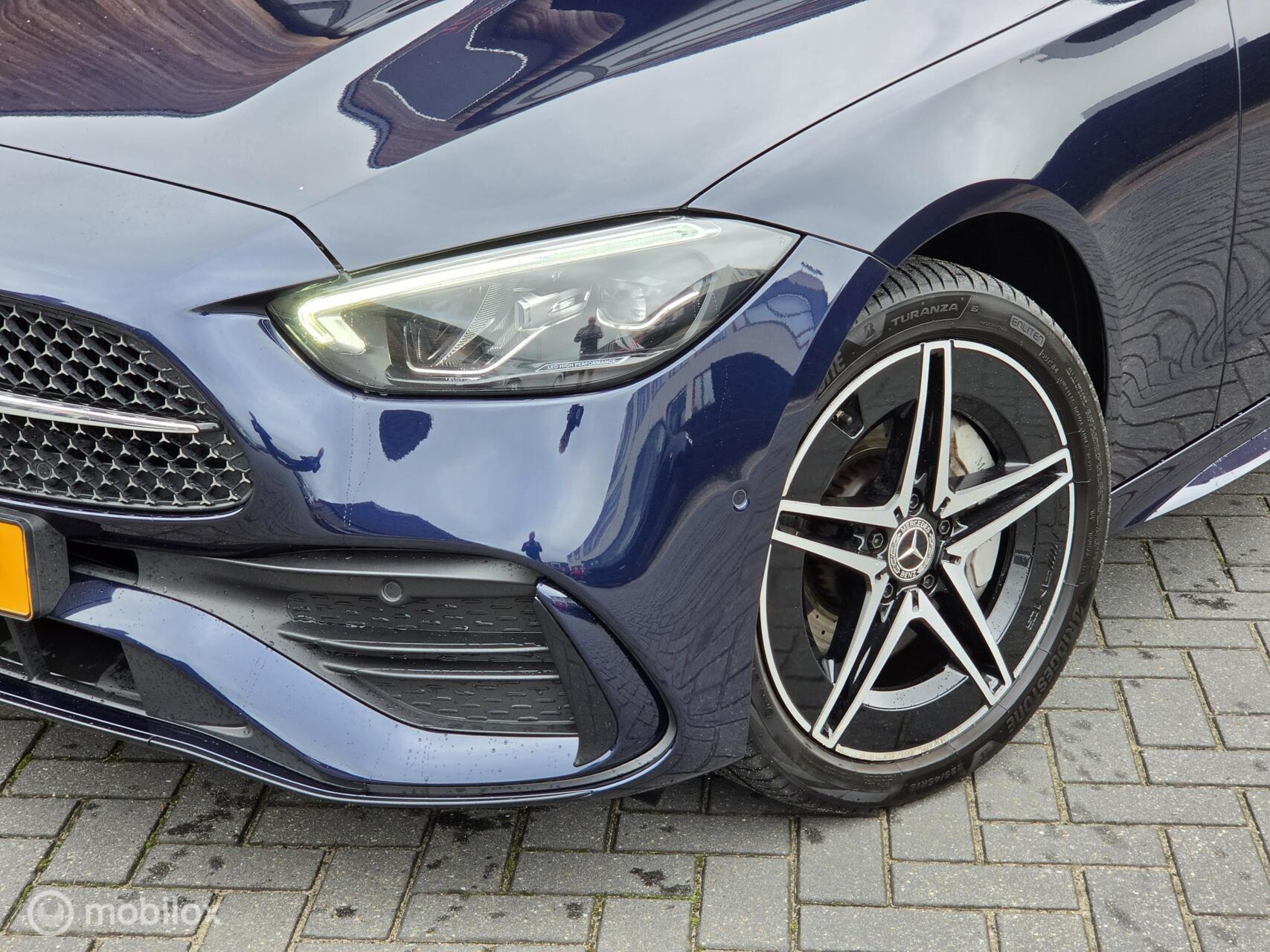 Foto van Mercedes-Benz C 300 E
