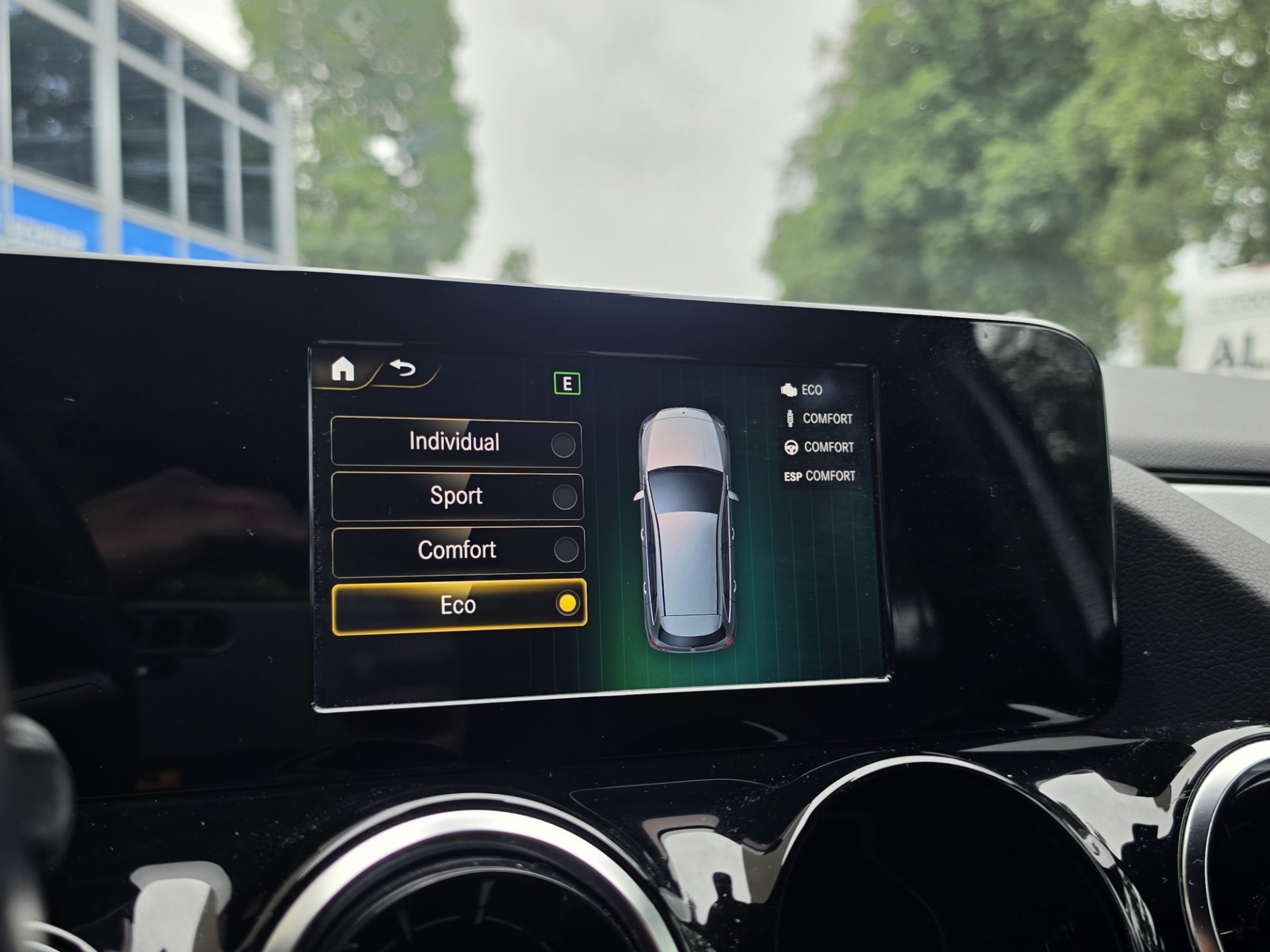 Foto van Mercedes-Benz B 200 D