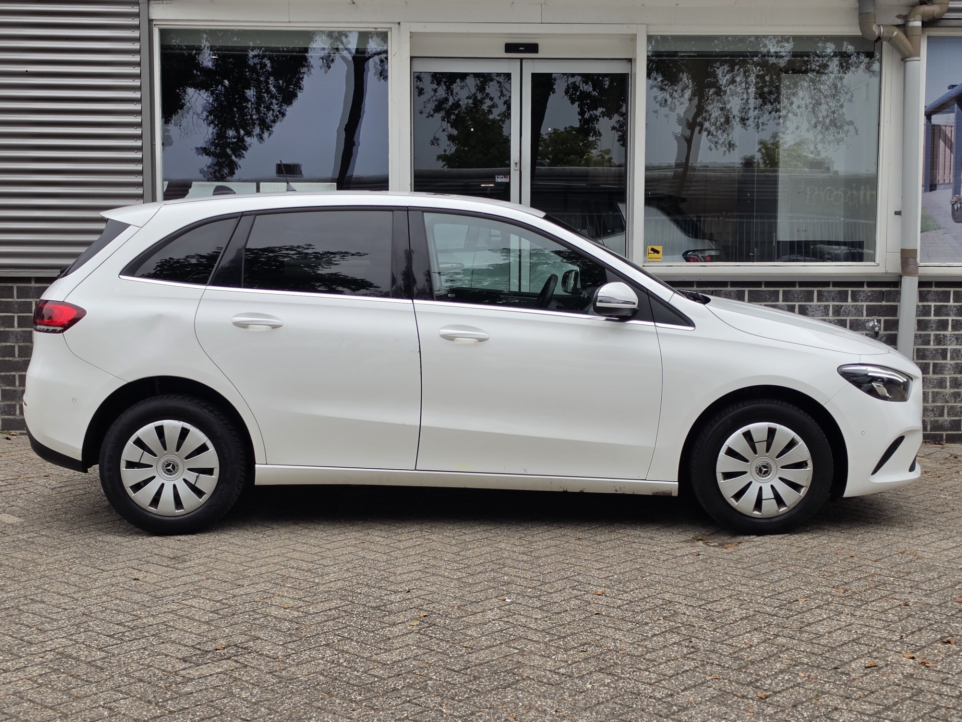 Foto van Mercedes-Benz B 200 D