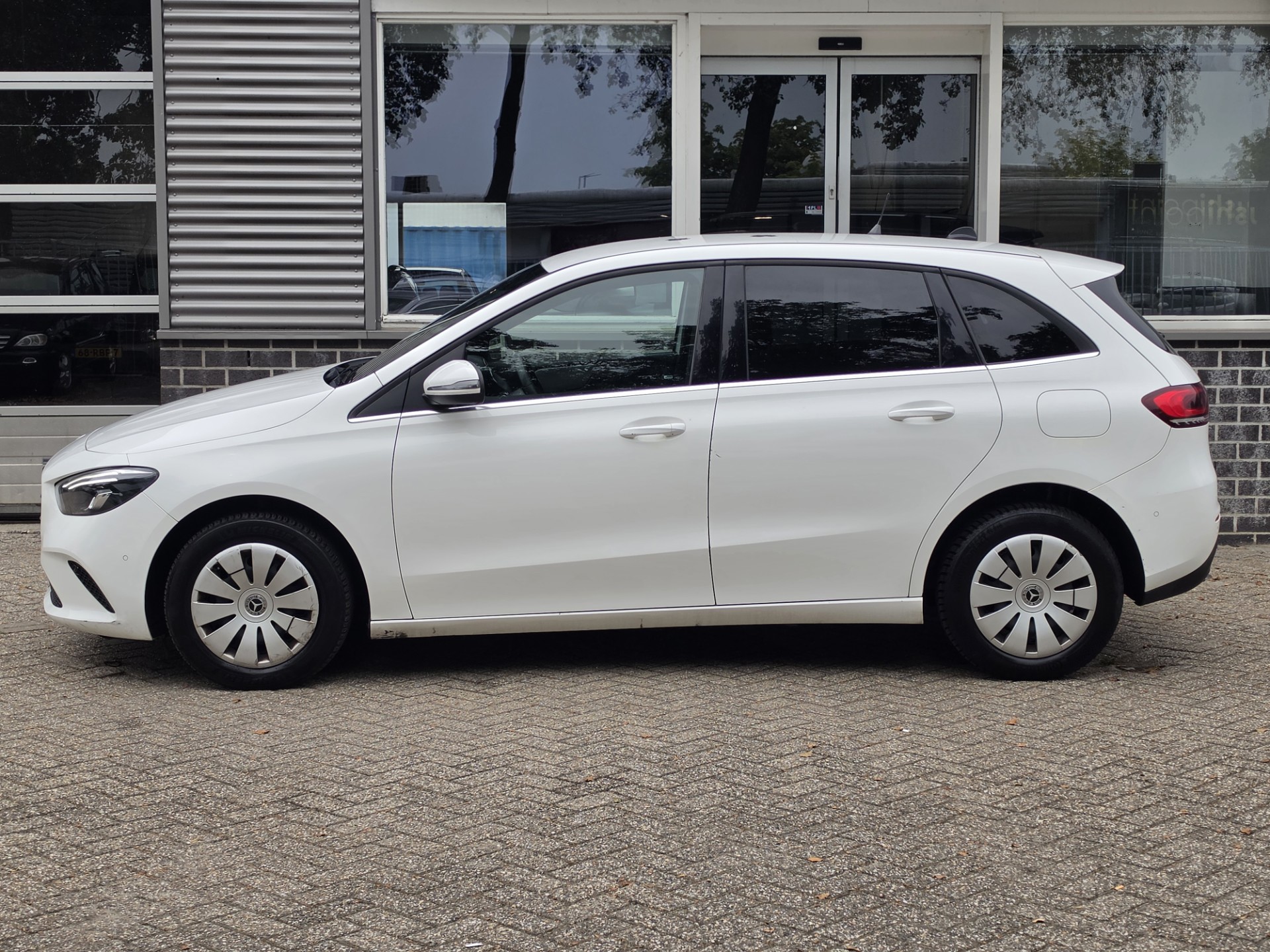 Foto van Mercedes-Benz B 200 D