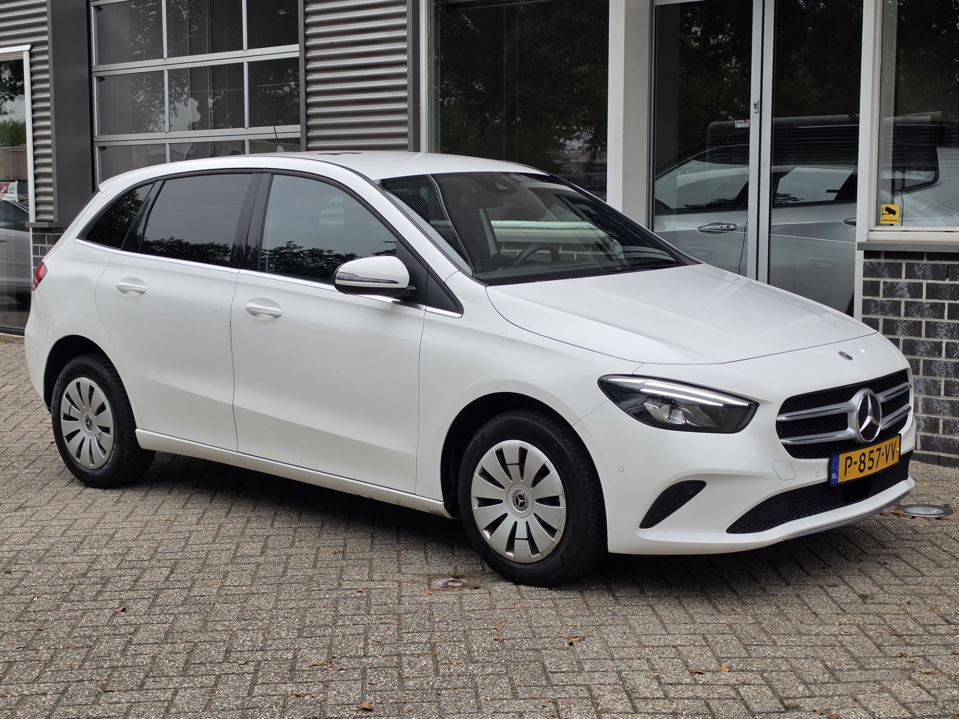 Foto van Mercedes-Benz B 200 D