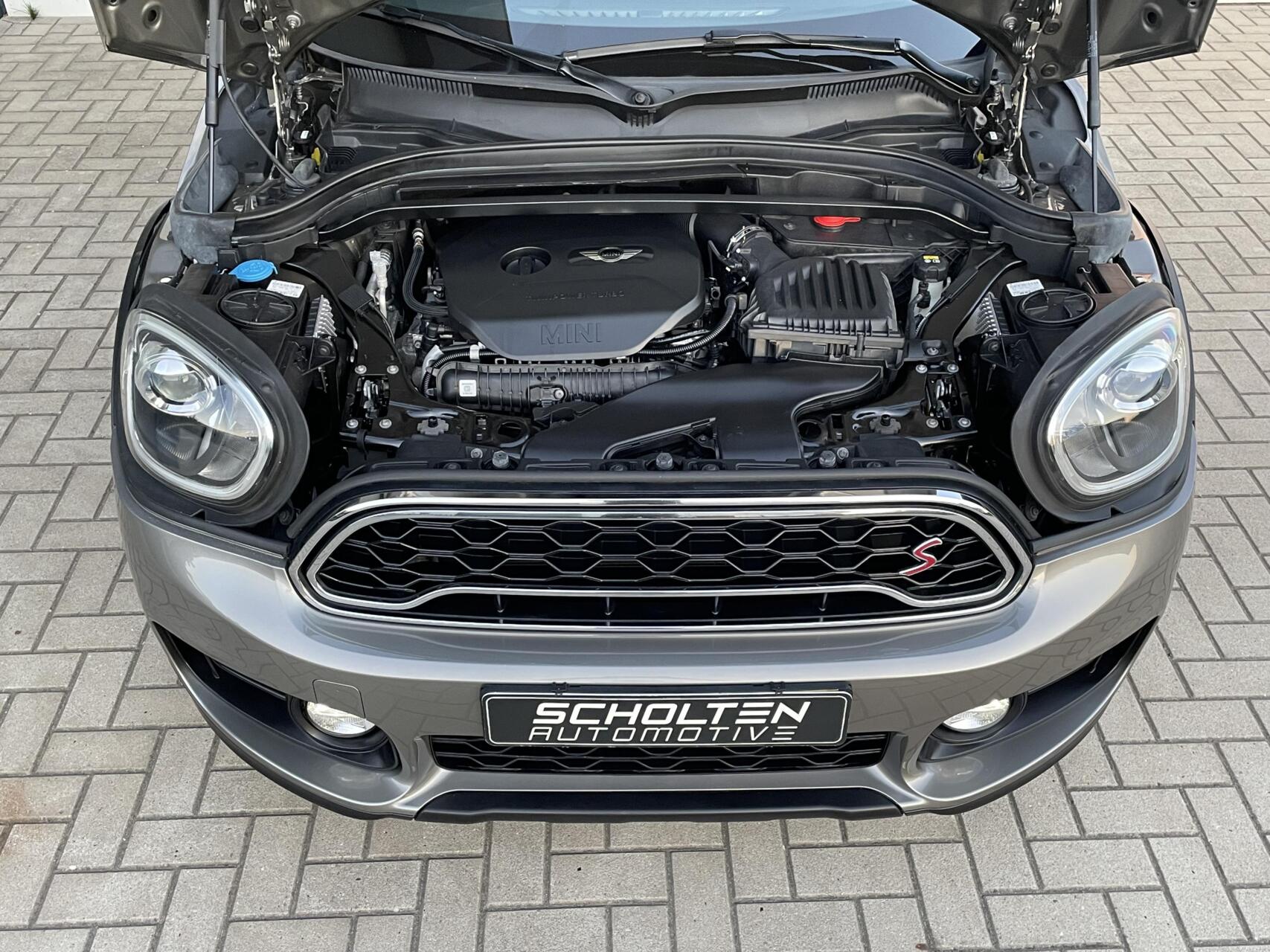 Foto van Mini Countryman Cooper S All4