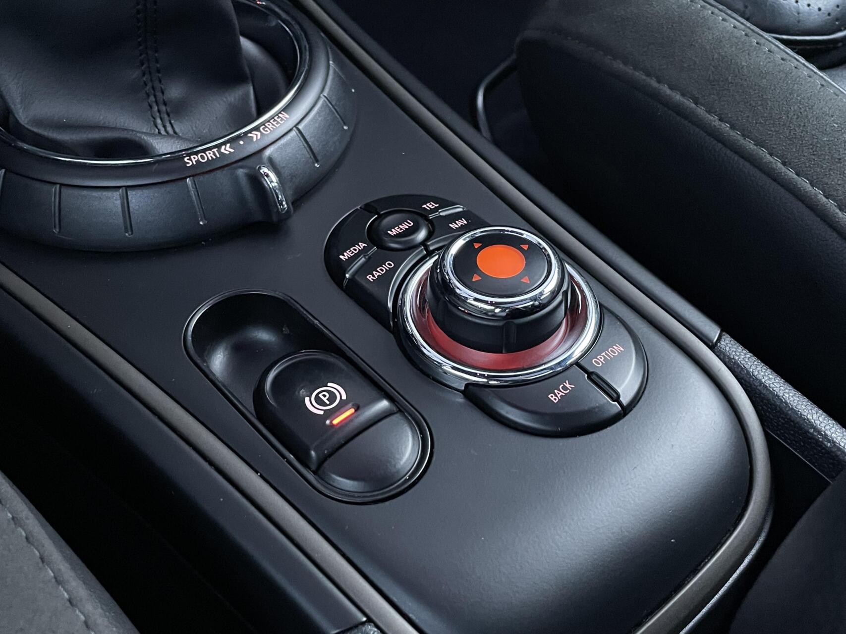Foto van Mini Countryman Cooper S All4