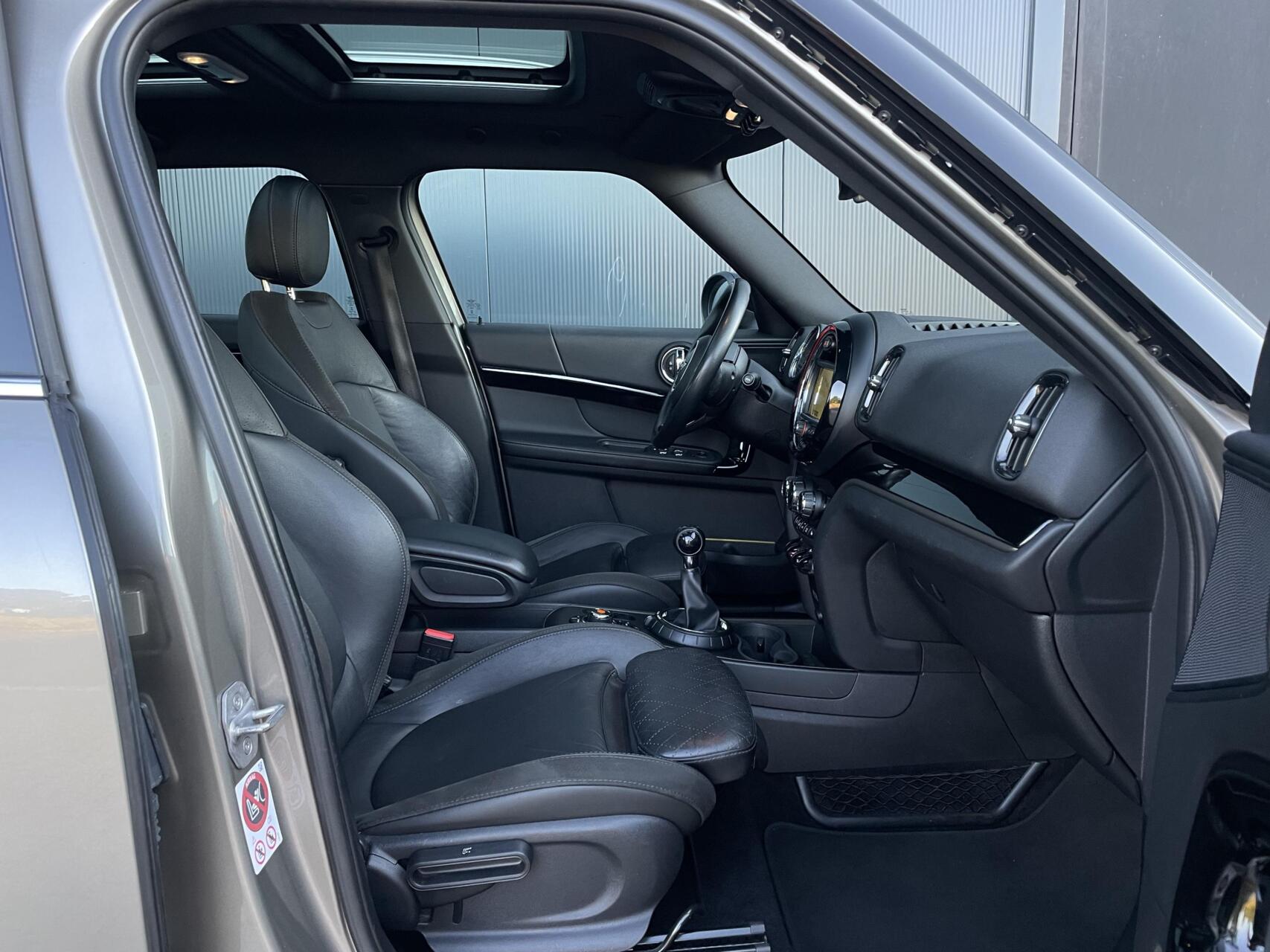 Foto van Mini Countryman Cooper S All4