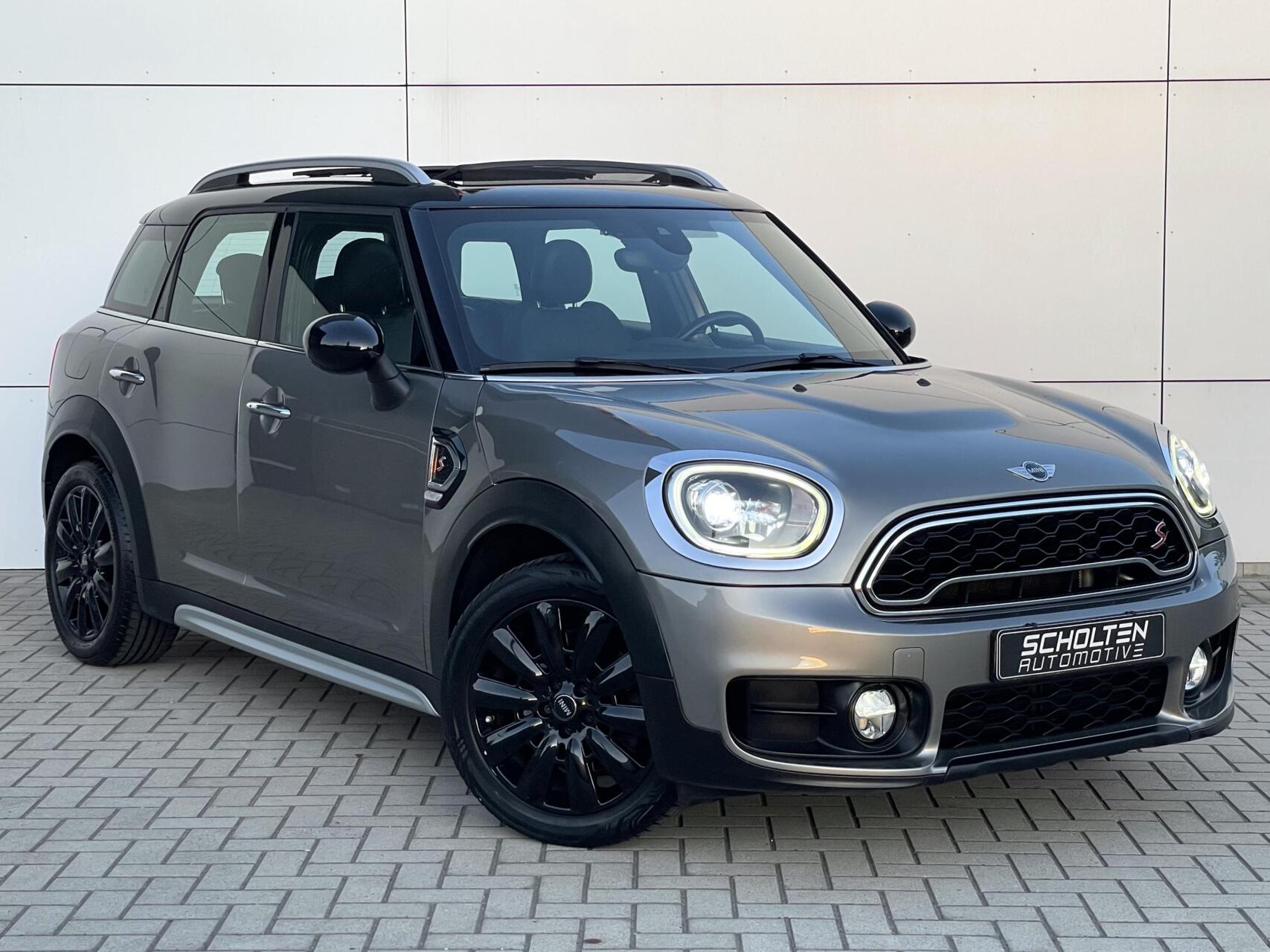 Foto van Mini Countryman Cooper S All4