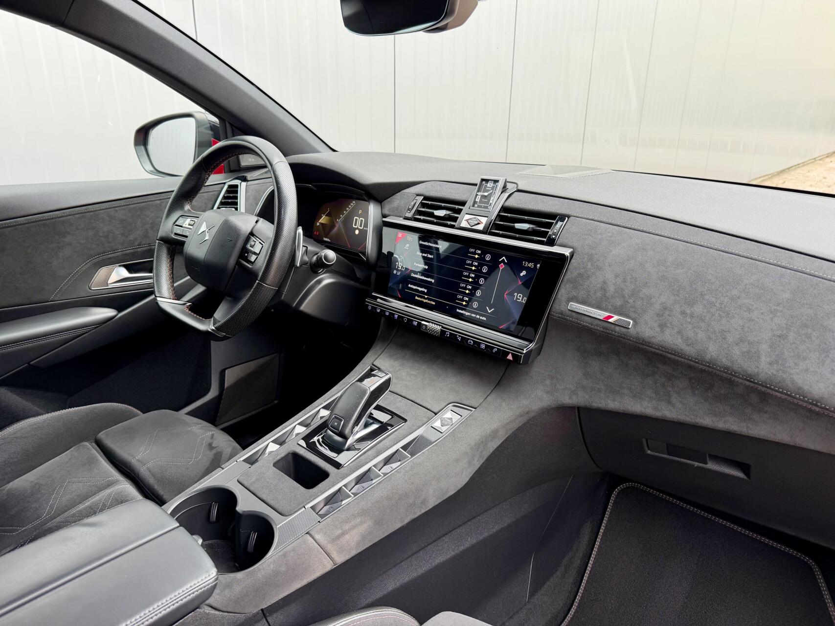 Foto van DS DS 7 Crossback