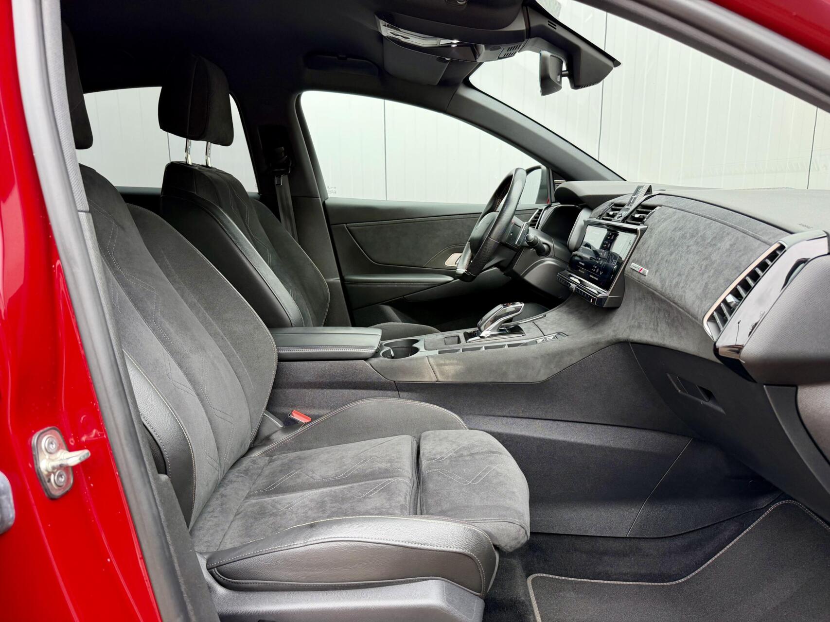 Foto van DS DS 7 Crossback