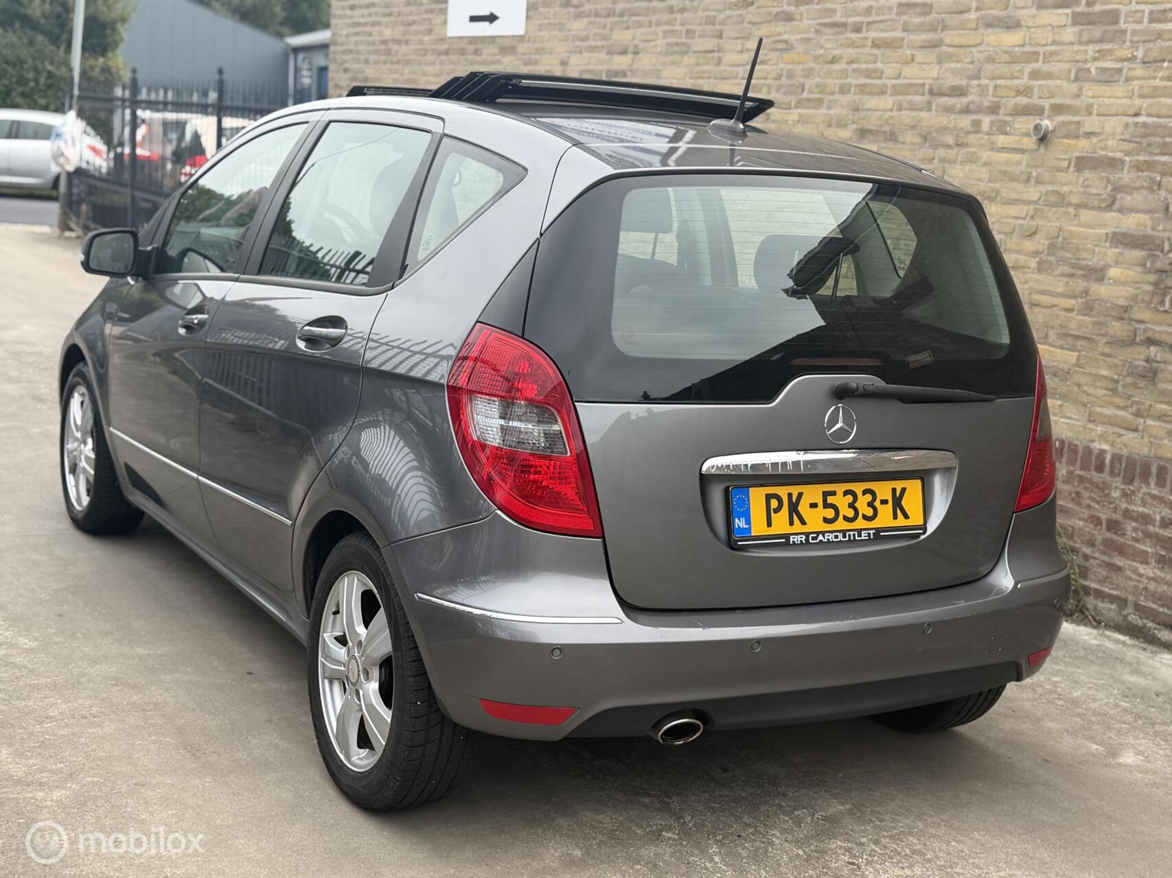 Foto van Mercedes-Benz A 200