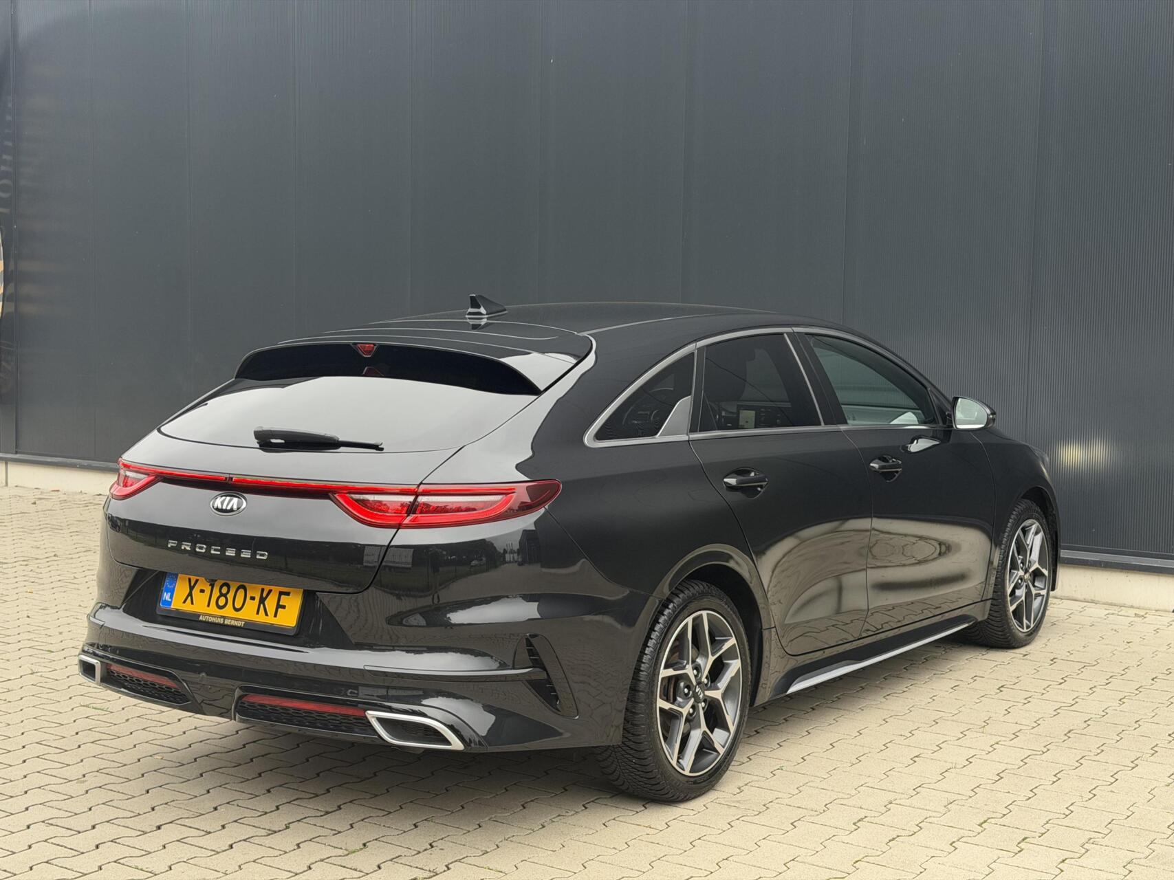 Foto van Kia Proceed