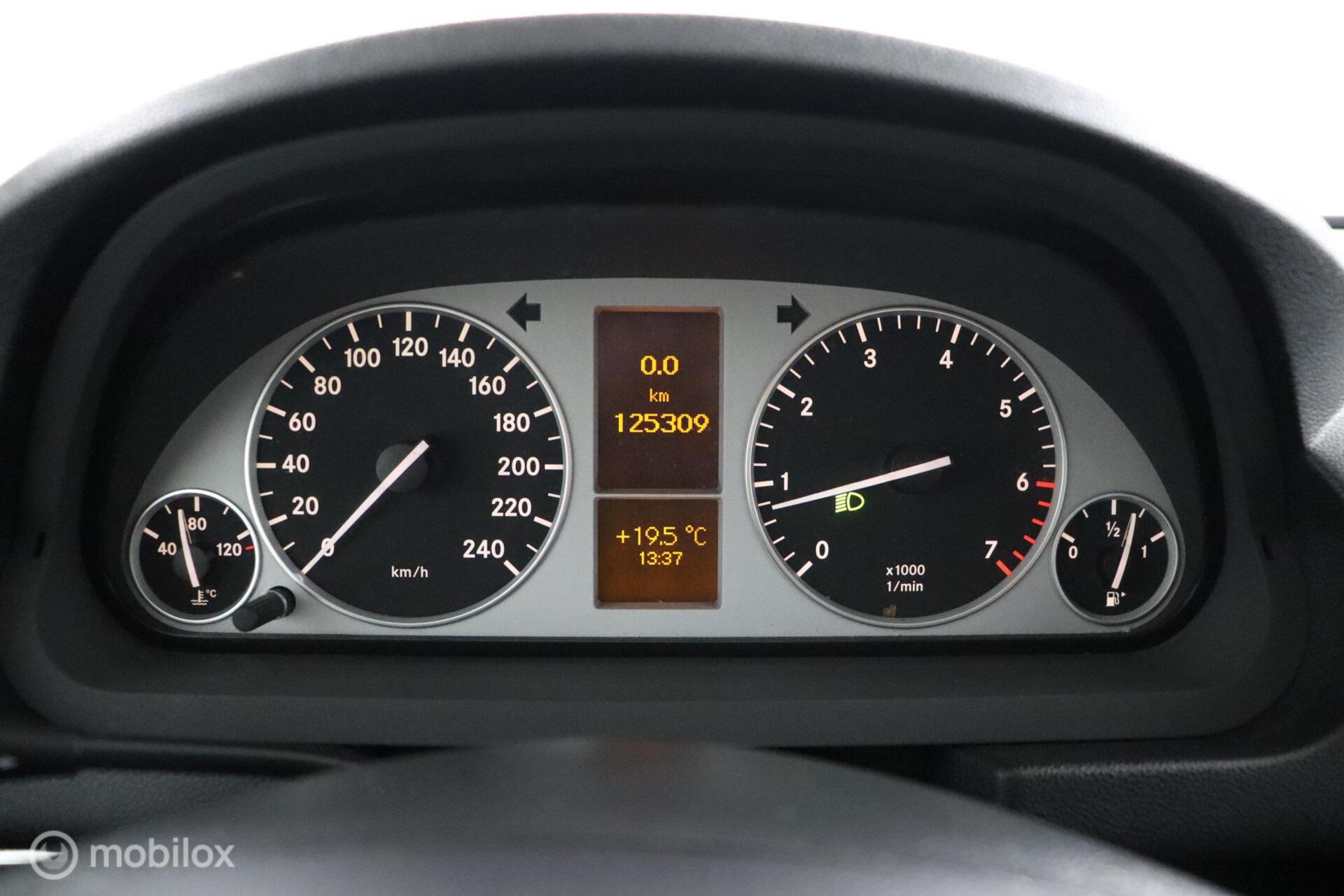 Foto van Mercedes-Benz B 170