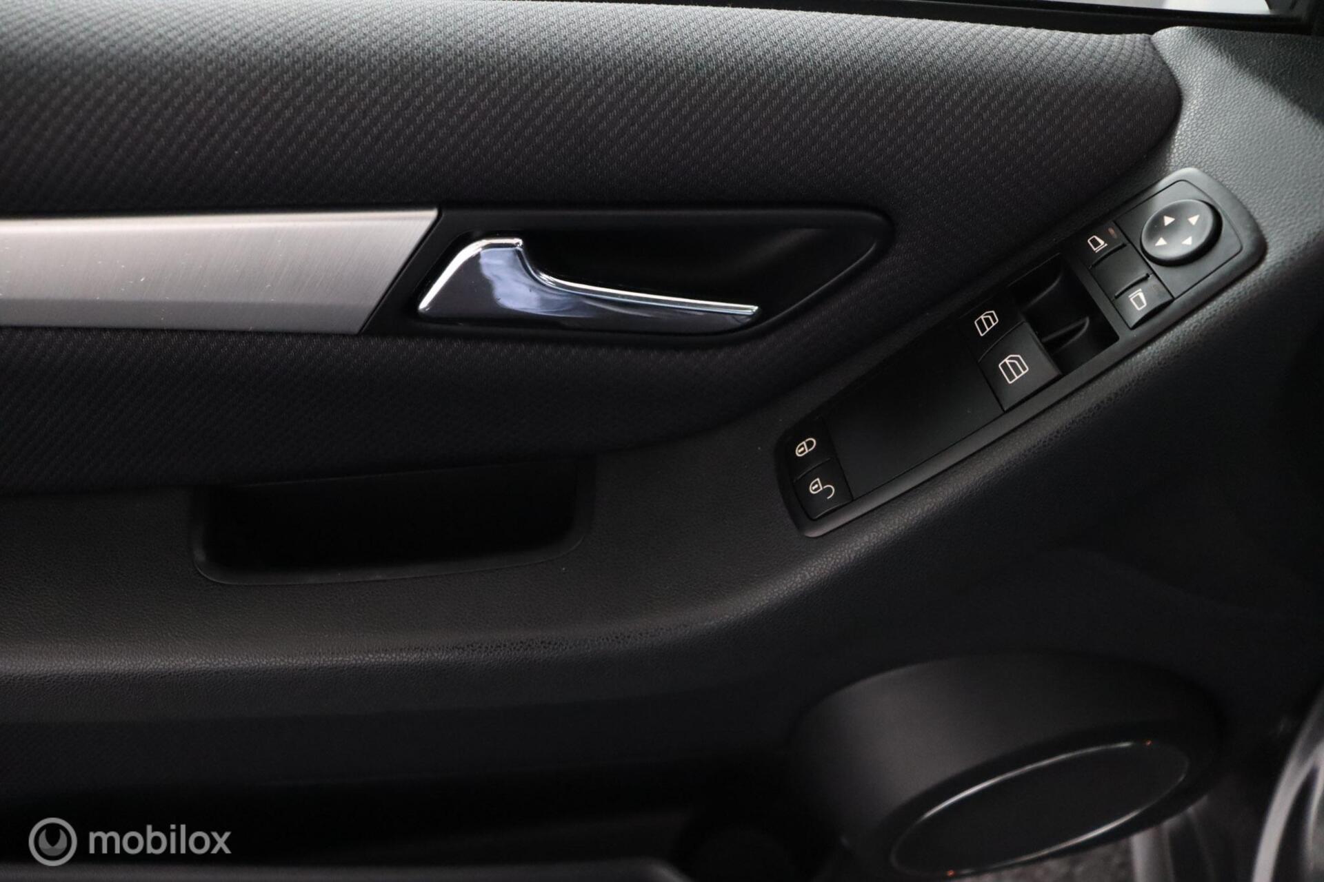 Foto van Mercedes-Benz B 170
