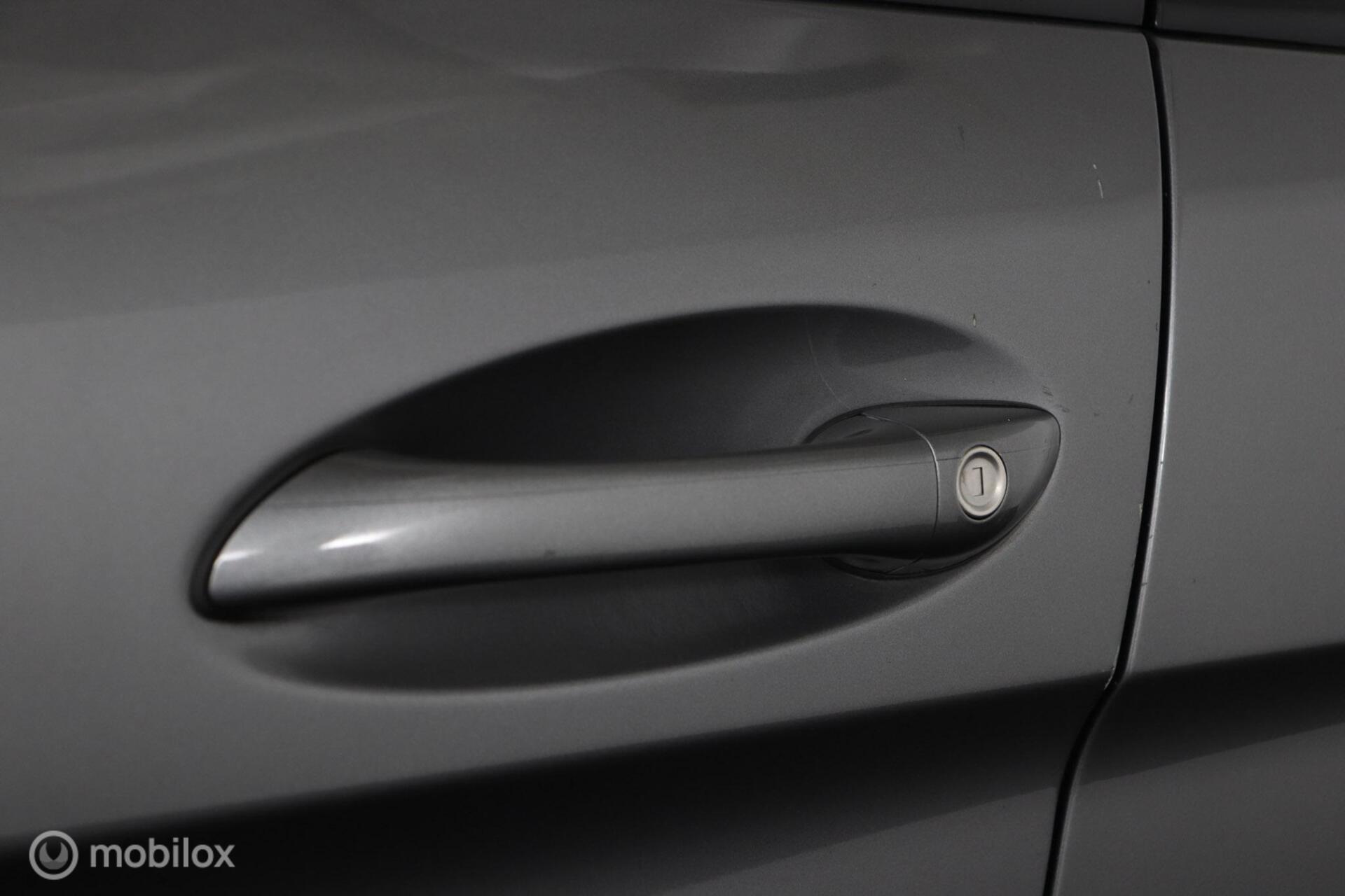 Foto van Mercedes-Benz B 170