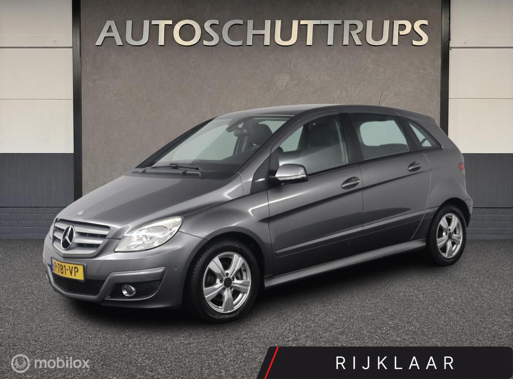 Mercedes-Benz B 170 180 BlueEFFICIENCY STOELVERW. / HALF LEDER / PDC / TR.HAAK / 2009 - voorkant