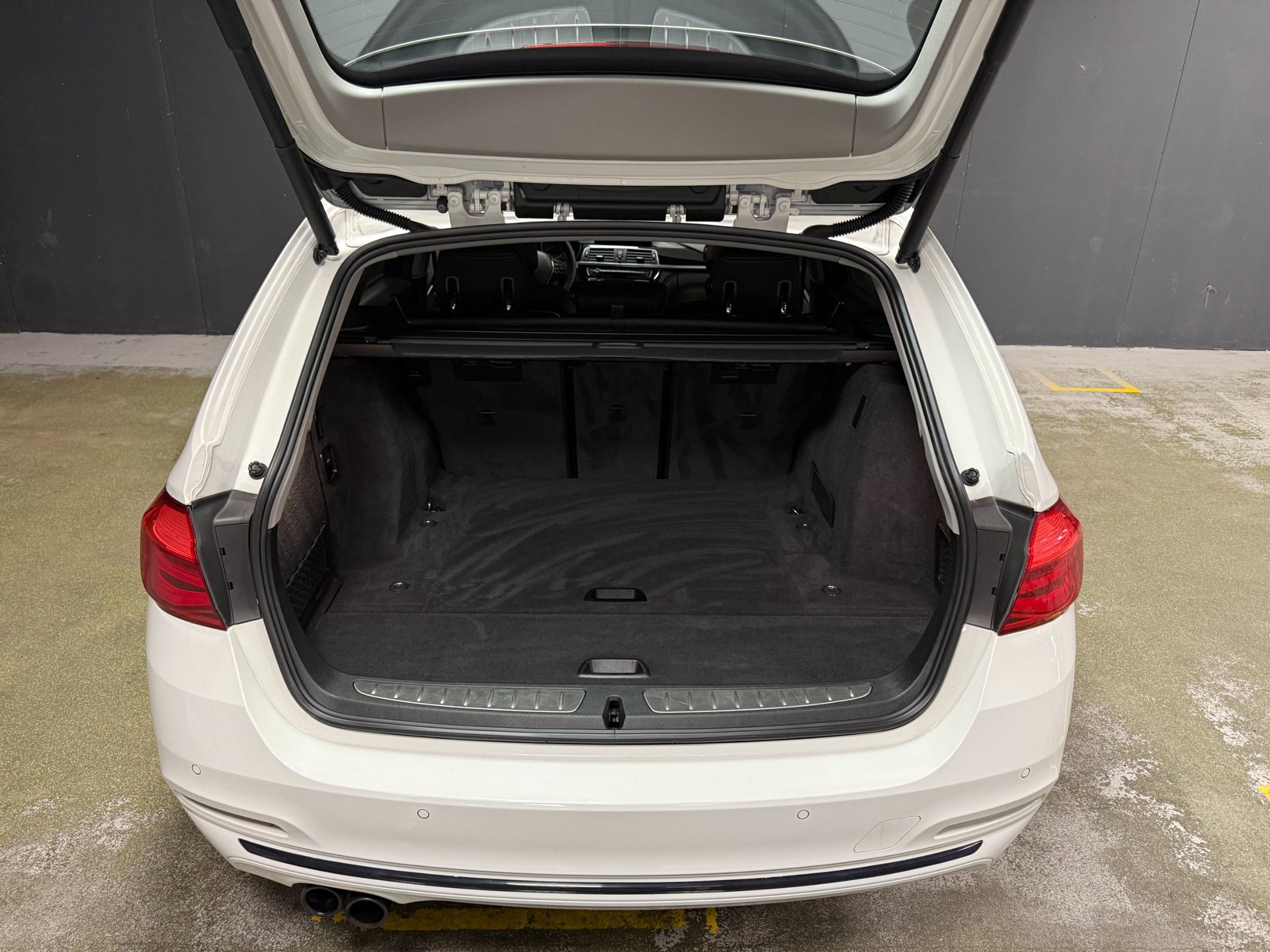 Foto van BMW 320i xDrive