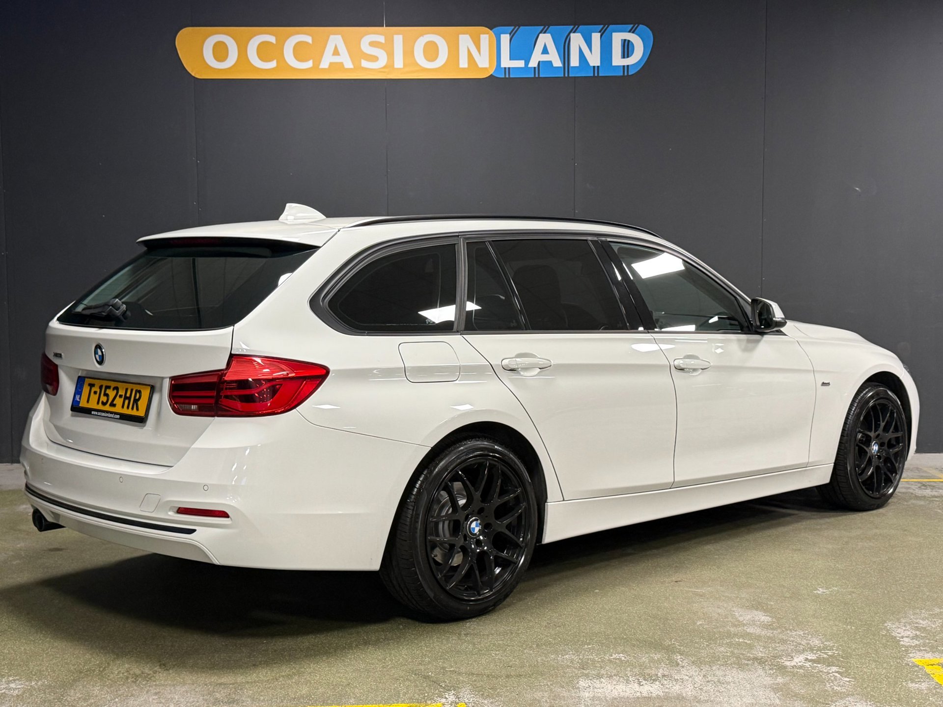 Foto van BMW 320i xDrive