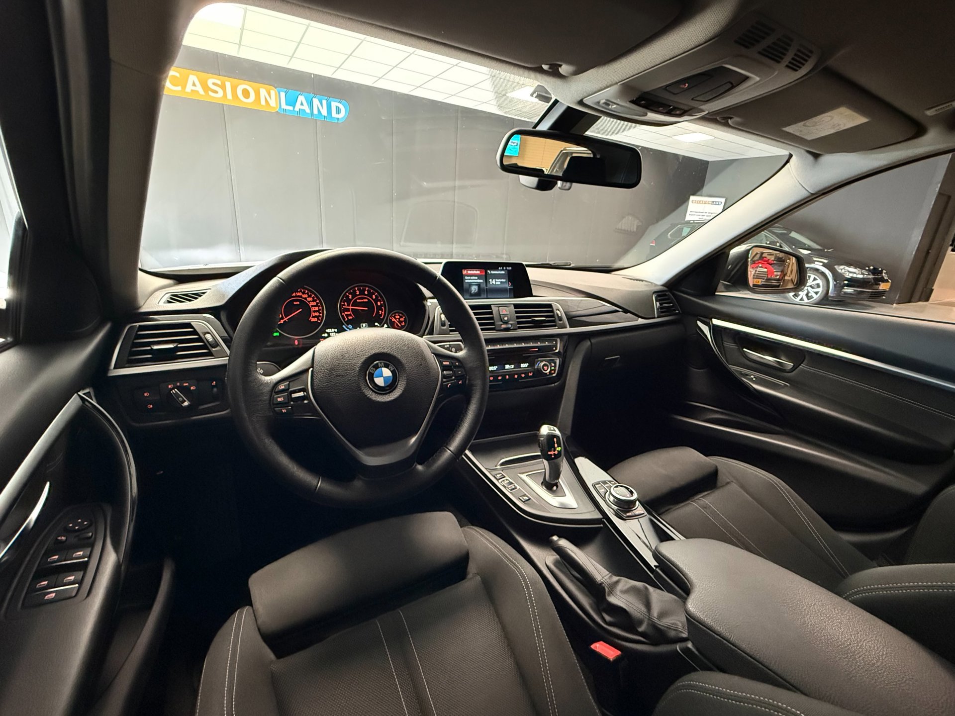Foto van BMW 320i xDrive