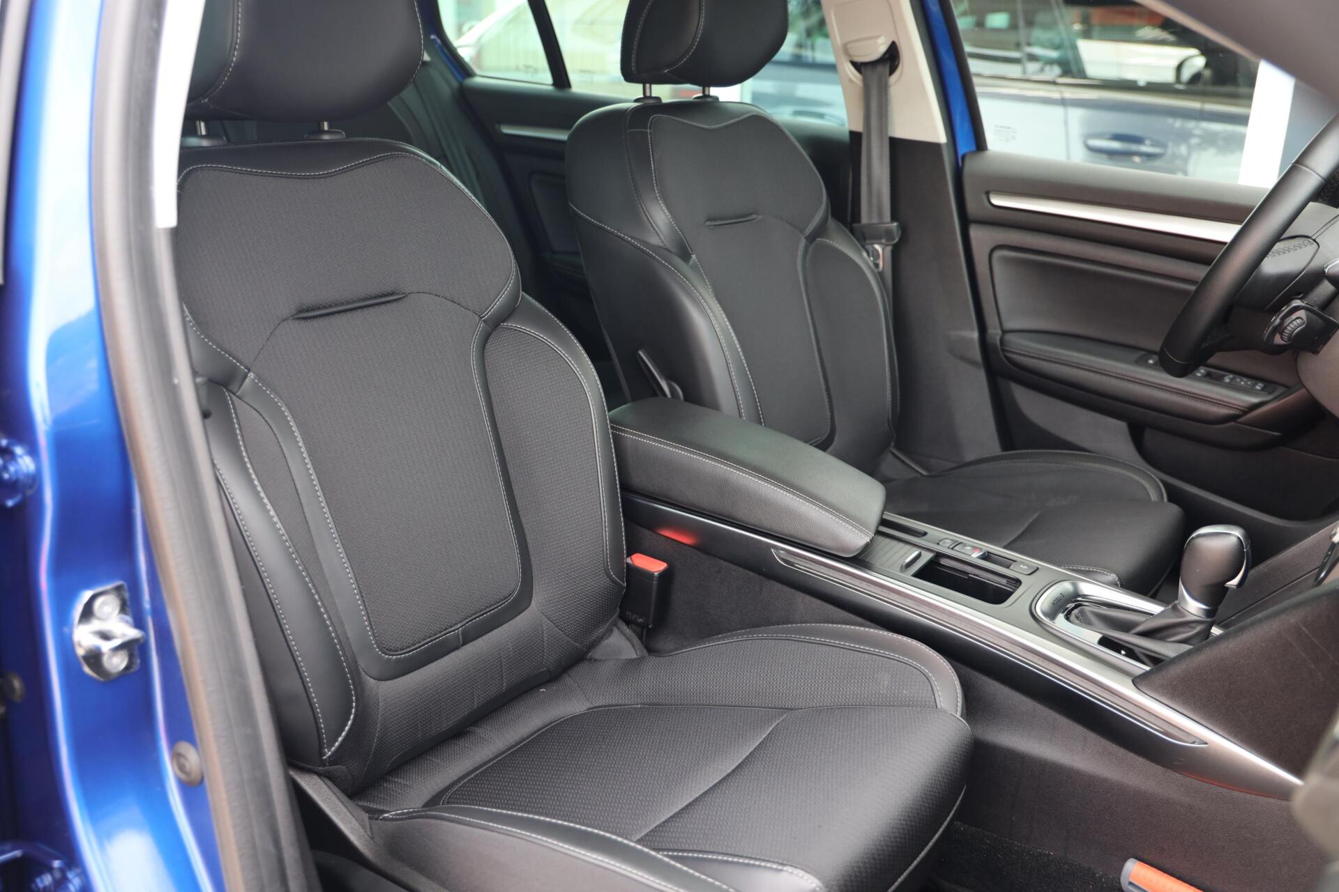Foto van Renault Megane E-tech Plug-in Hybrid