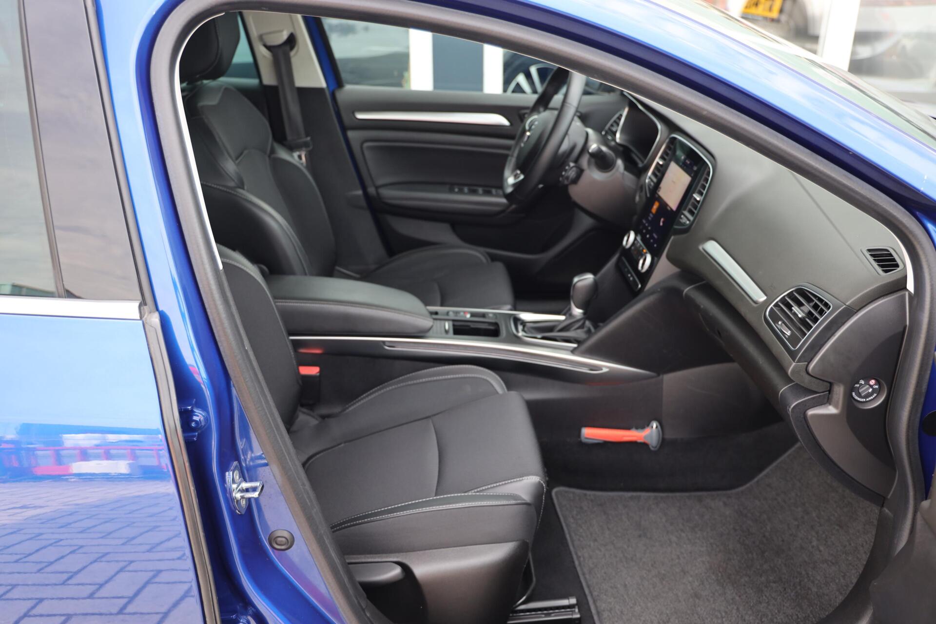 Foto van Renault Megane E-tech Plug-in Hybrid