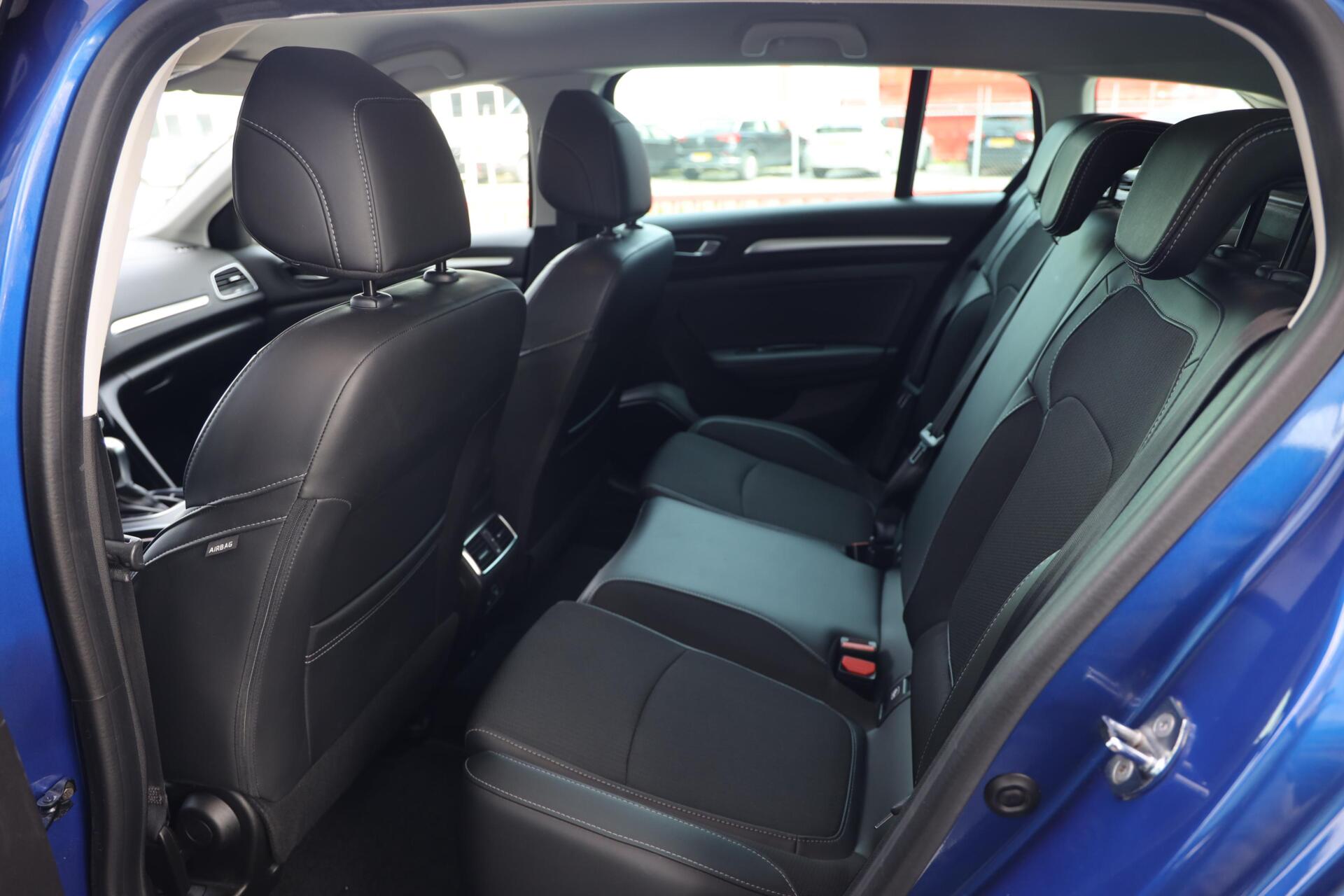 Foto van Renault Megane E-tech Plug-in Hybrid