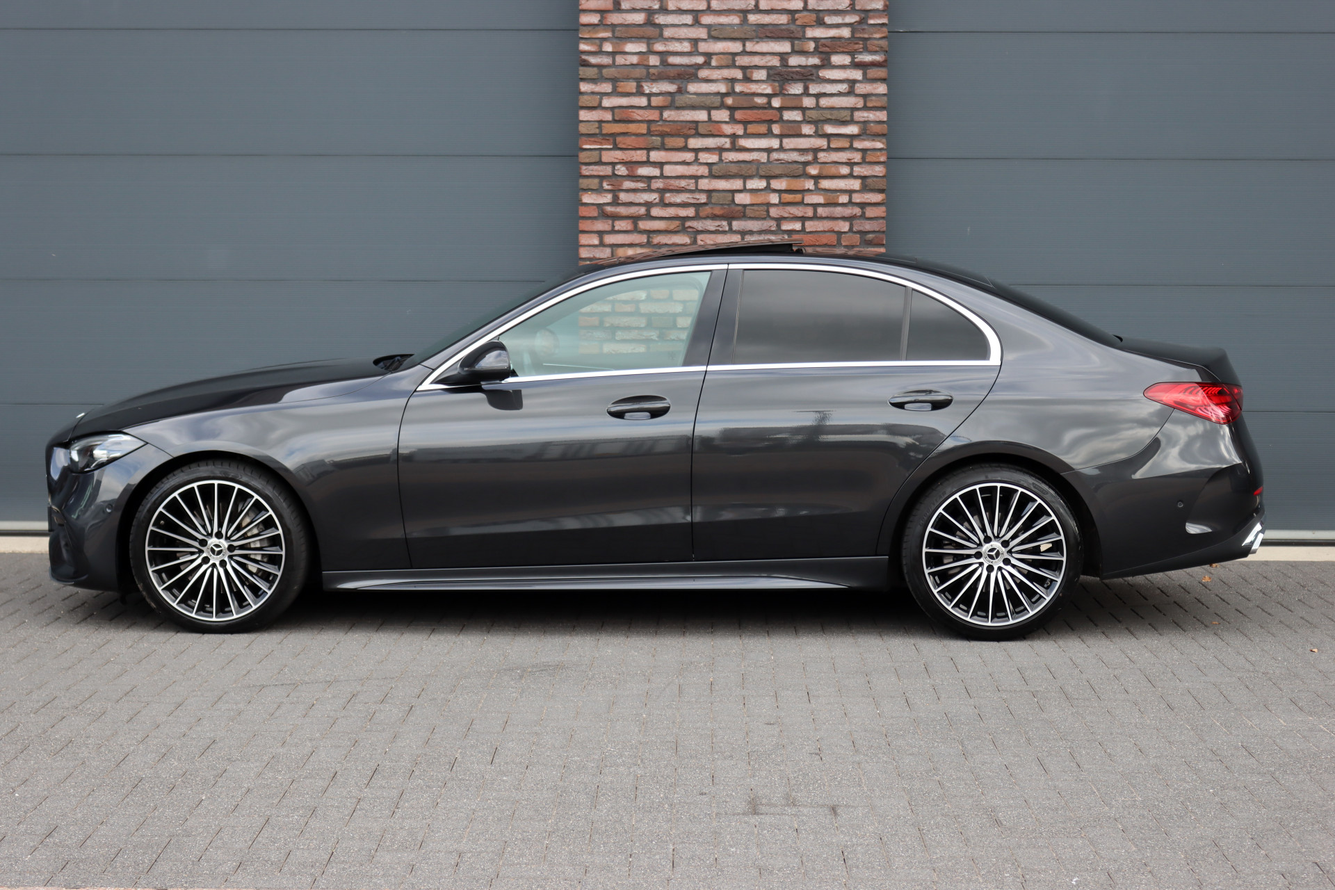 Foto van Mercedes-Benz C 200
