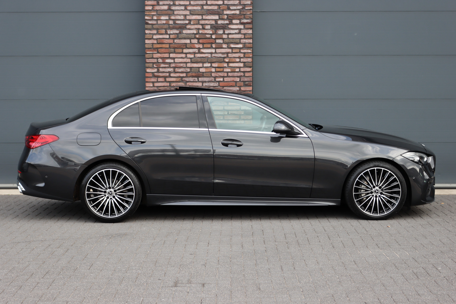 Foto van Mercedes-Benz C 200