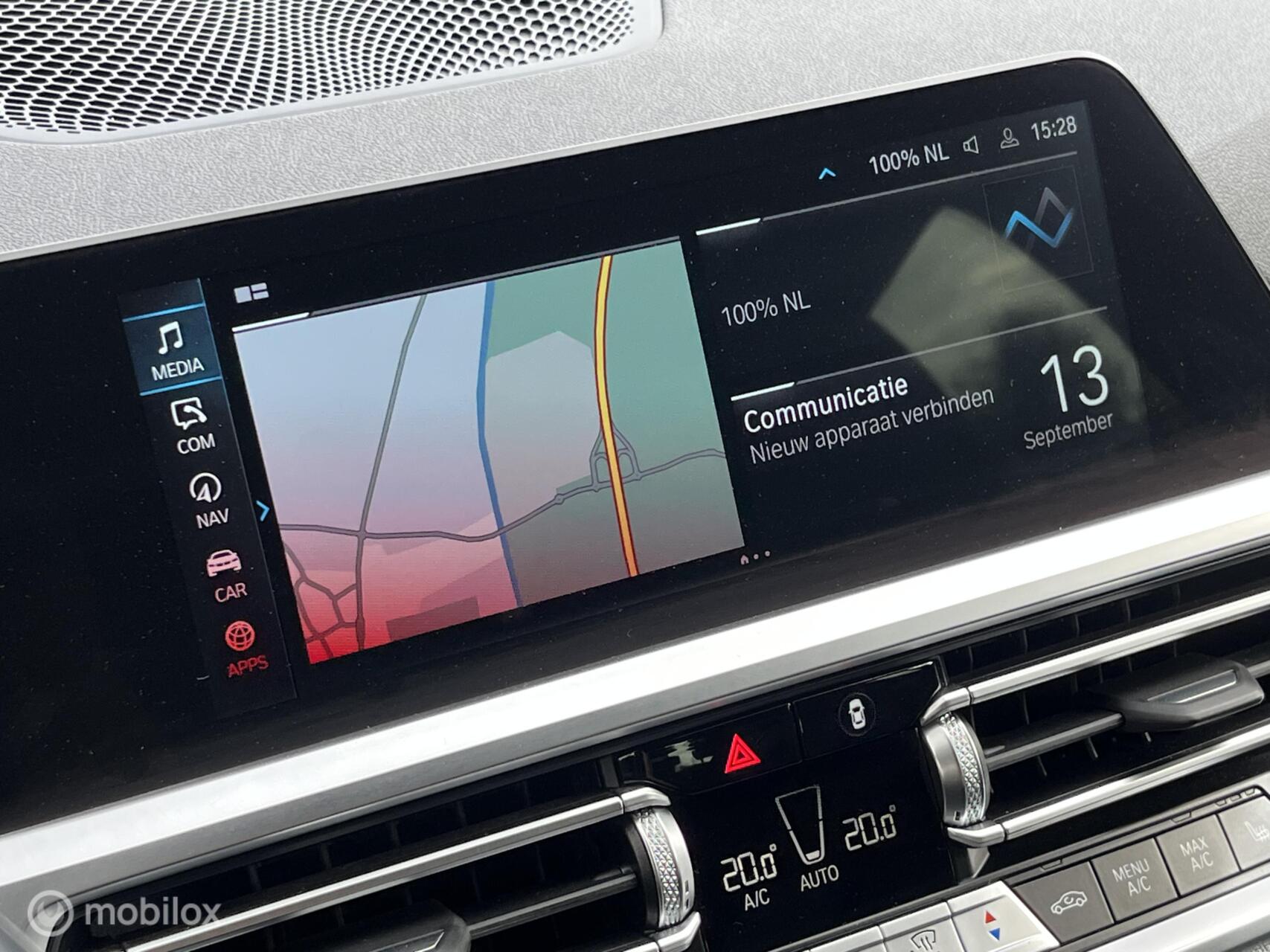 Foto van BMW 330e xDrive