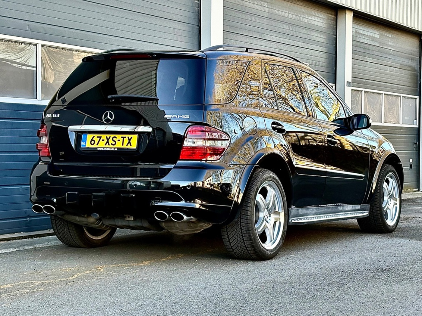 Foto van Mercedes-Benz ML 63 AMG