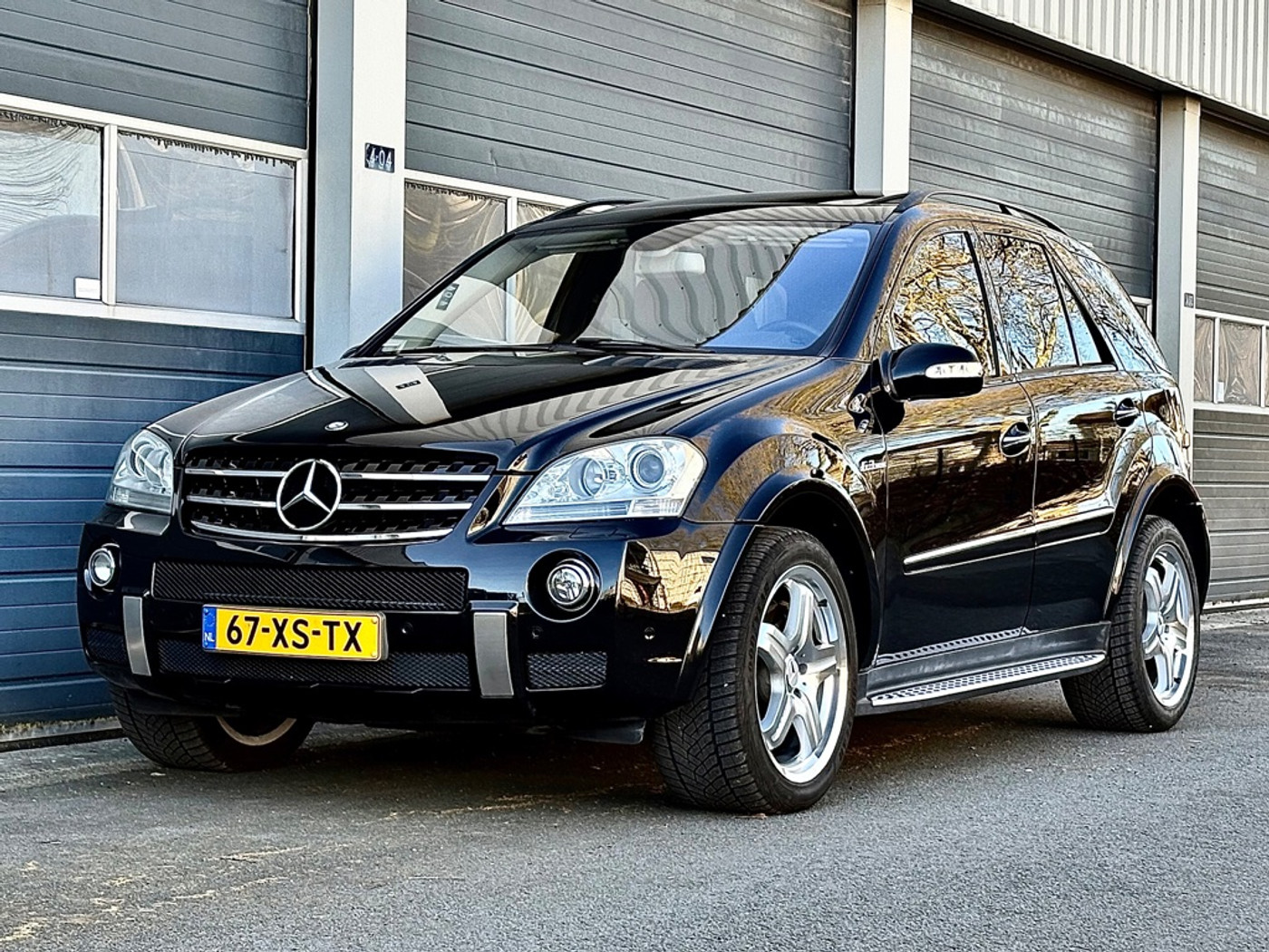 Mercedes-Benz ML 63 AMG 63 AMG 2007 - voorkant