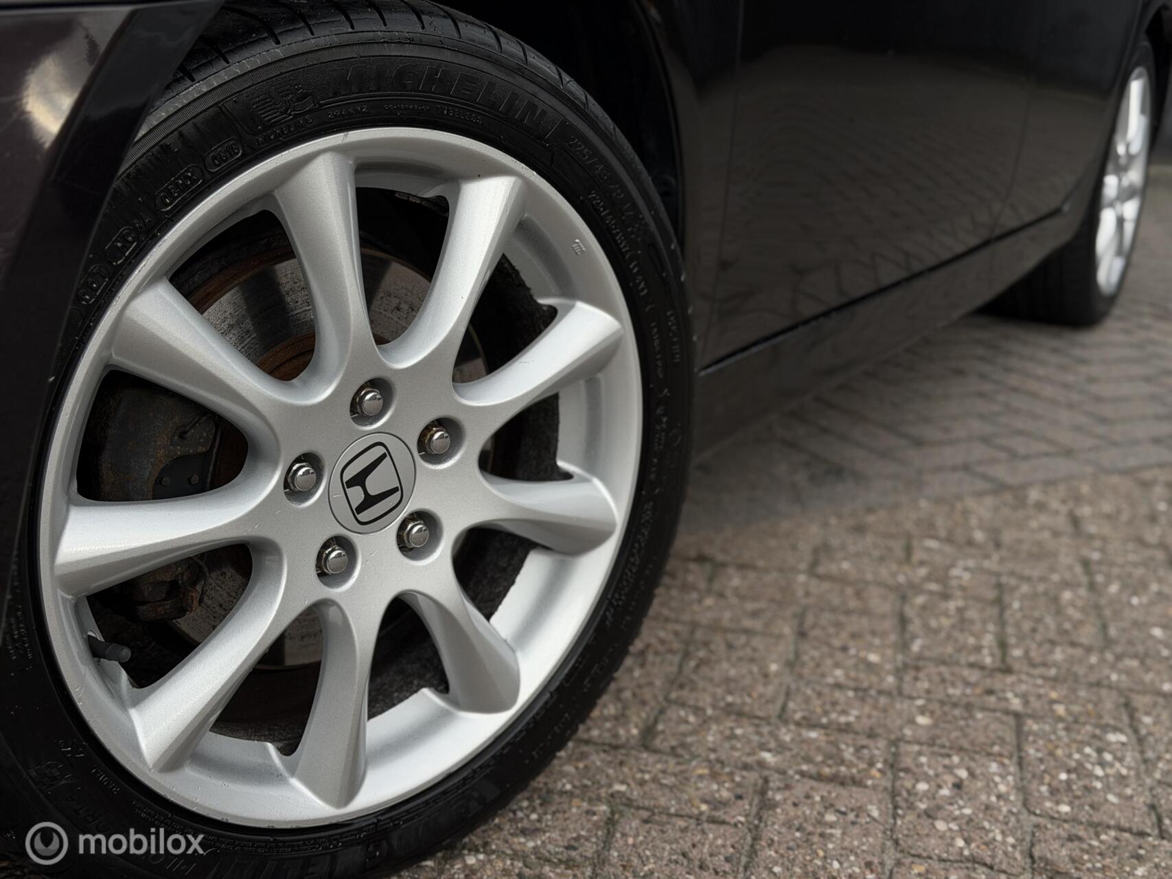 Foto van Honda Accord Tourer